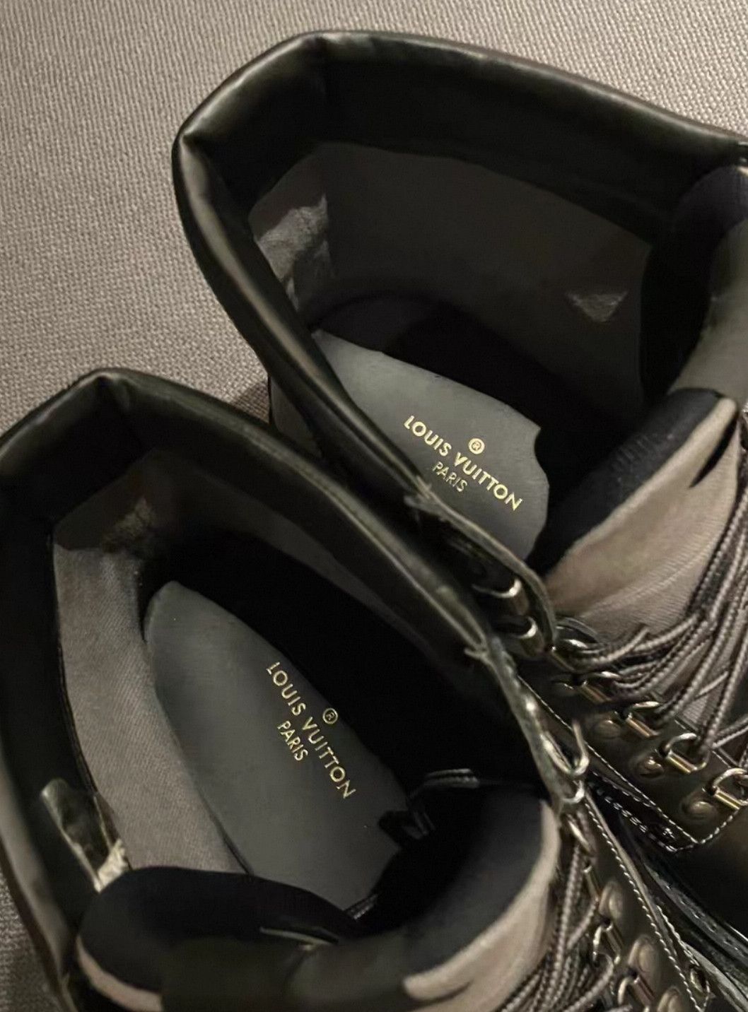 Louis Vuitton Louis Vuitton Black Outdoor Patchwork Boots 0079 Size US 8 / EU 41 - 8 Thumbnail
