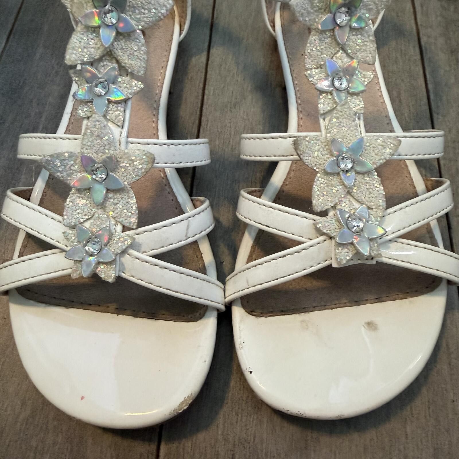 Anti Social Social Club So Girls White Floral Embellished Strappy Sandals Size 1 Med Size US 4 / IT 34 - 6 Thumbnail