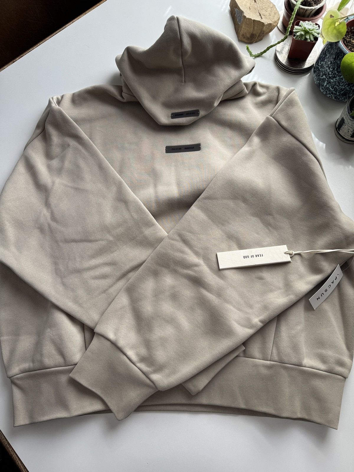 Fear of God Fear of God Essentials Hoodie (2025) Beige Size US L / EU 52-54 / 3 - 2 Thumbnail