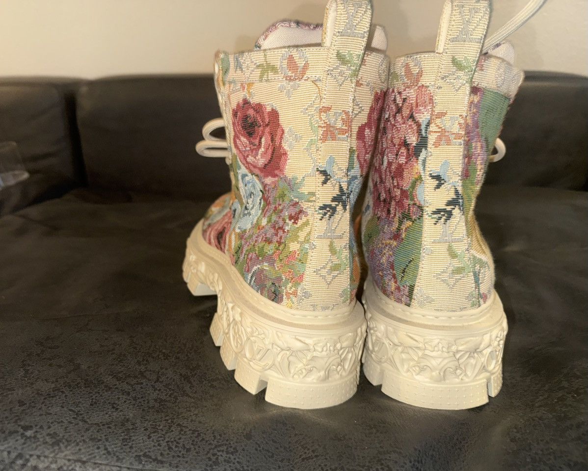 Louis Vuitton *NO BOX* Louis Vuitton Baroque Floral Ranger Boots Size US 11 / EU 44 - 6 Thumbnail
