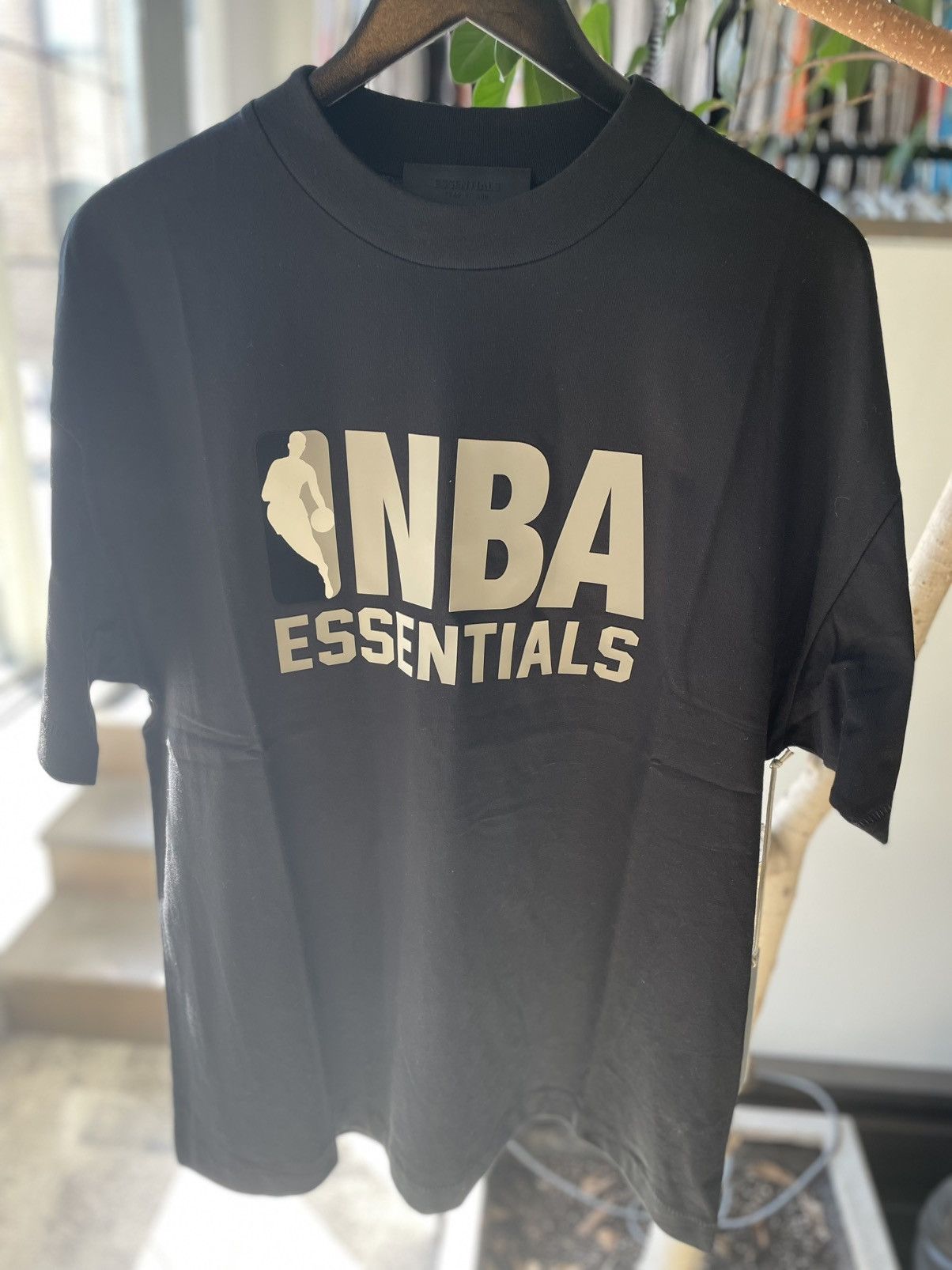 Fear of God Fear of God Essentials NBA Tee (SS25) Size US L / EU 52-54 / 3 - 2 Thumbnail