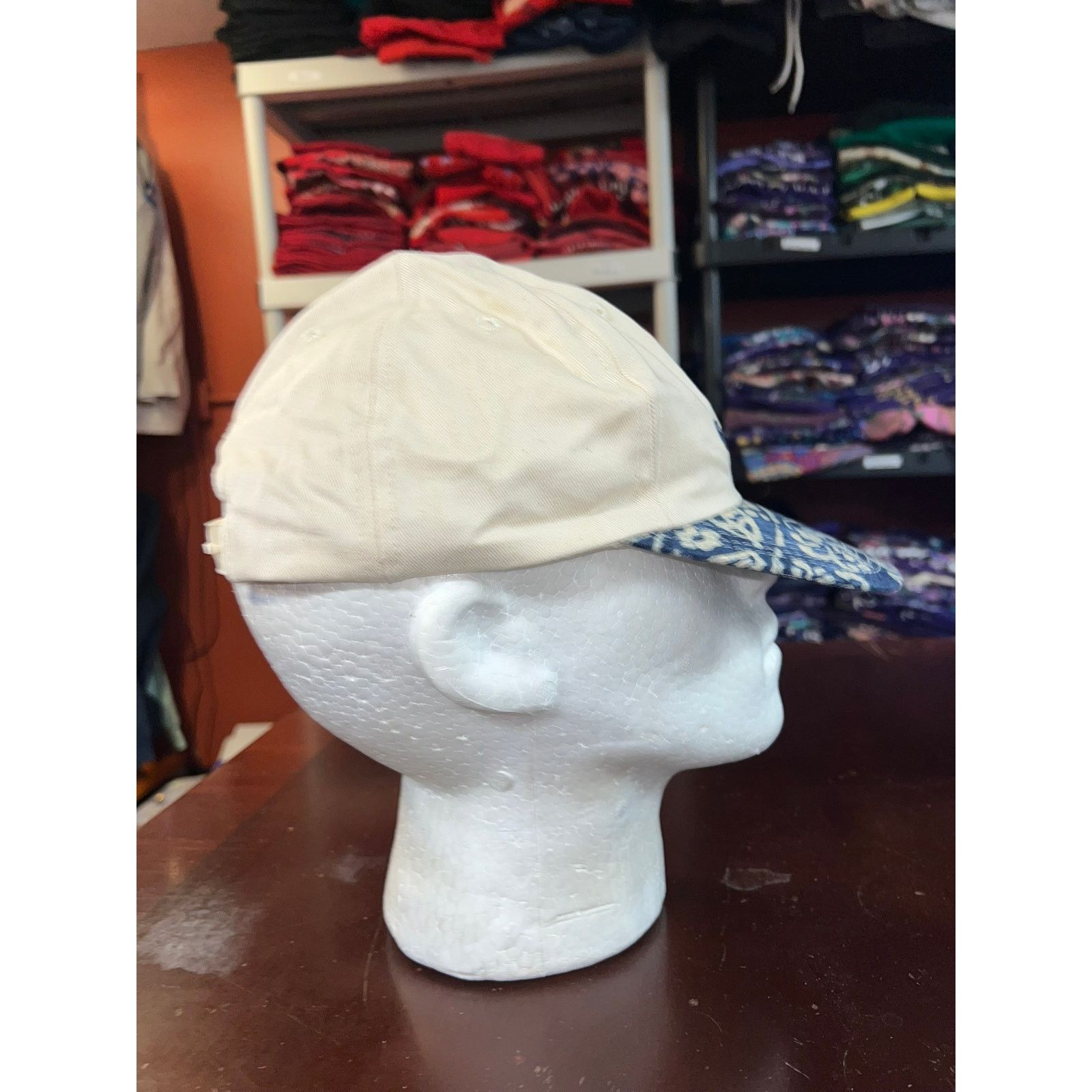 Budweiser Vintage Budweiser Hat Floral White Cap Alcohol Snapback 90s Size ONE SIZE - 6 Thumbnail