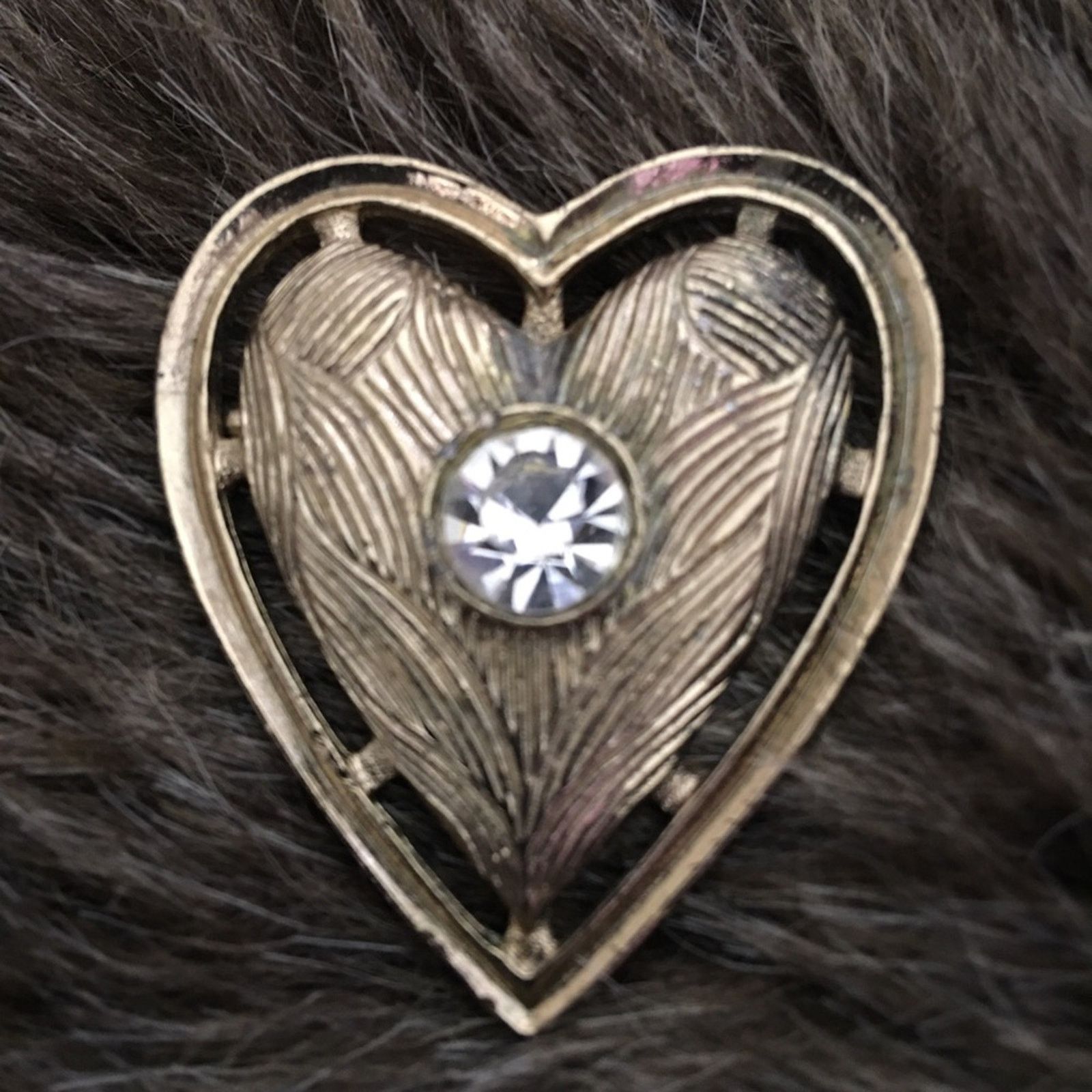 Vintage Vintage 80s gold tone heart stone center brooch Size ONE SIZE - 3 Thumbnail