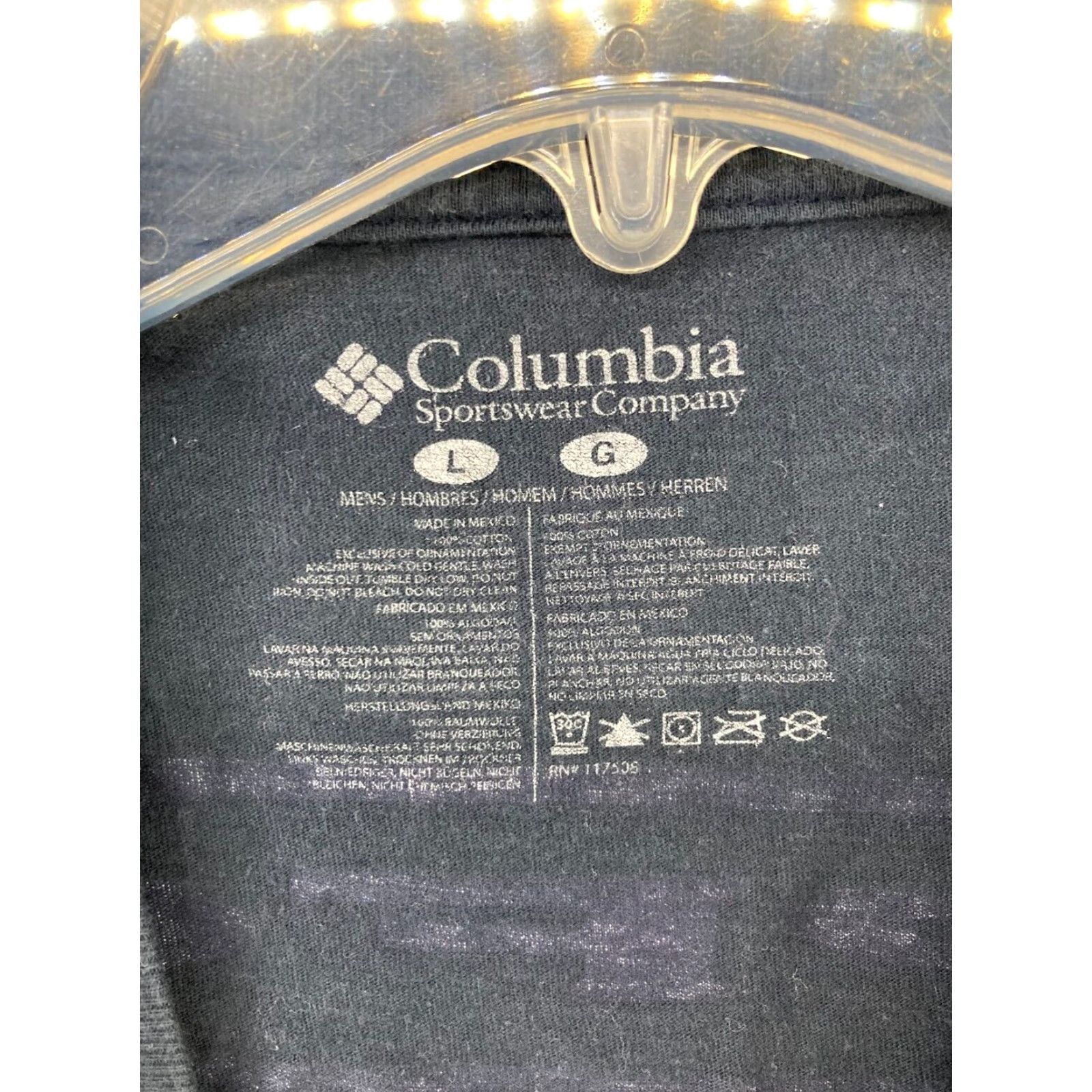 Vintage Columbia TShirt Mens PFG Short Sleeve Crew Neck Blue Cotton Jersey Outdoor All Seasons Regular Large - Mens Shirt Size US L / EU 52-54 / 3 - 5 Thumbnail