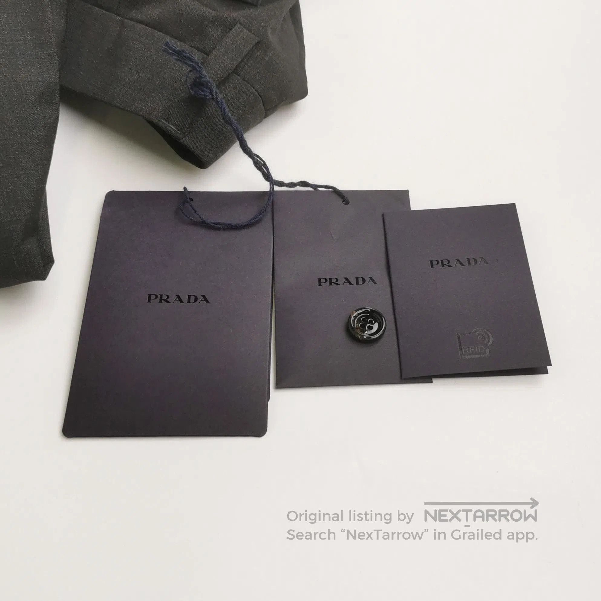 Prada Black Wool Long Pants in Size 38 .