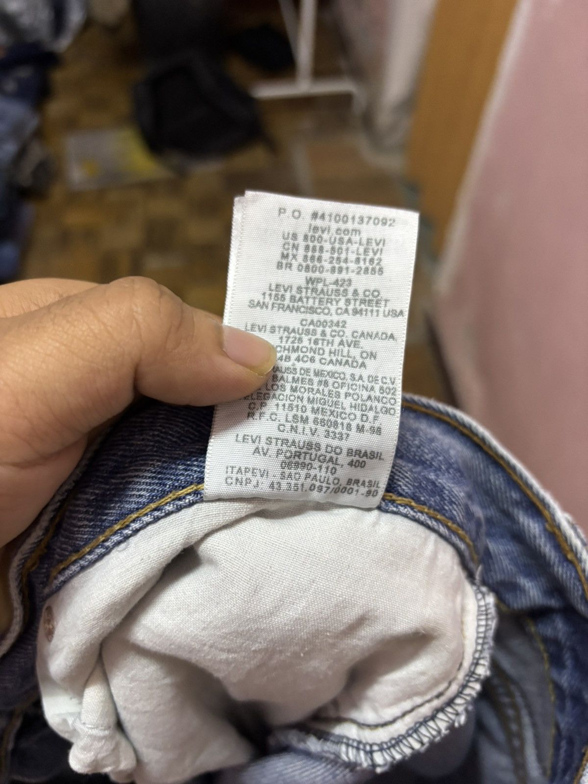 Jean × Levi's × Vintage Vintage Levis 505 Regular Fit Men Jeans (Size 38) Size US 38 / EU 54 - 9 Thumbnail