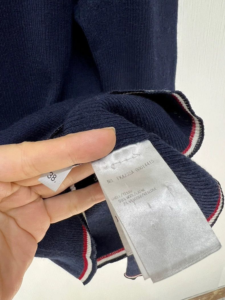 Thom Browne Thom browne High-necked wool sweater 2503-Nextarrow Size XS / US 0-2 / IT 36-38 - 4 Thumbnail