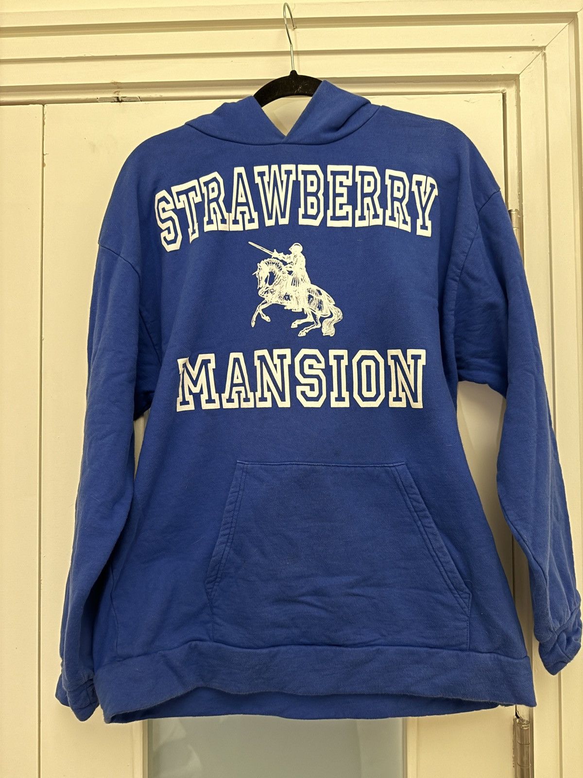 Unwanted Strawberry Mansion hotsell x Shirtkingphade sweatpants sz XL