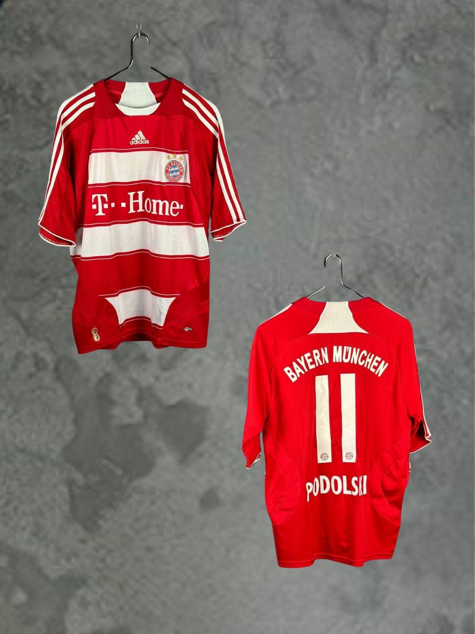 Vintage 2007-08 Bayern Munich Home Shirt Podolski #11 Size US M / EU 48-50 / 2 - 1 Thumbnail