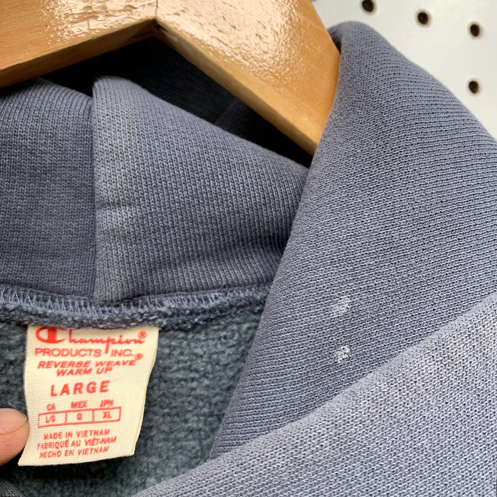 Champion VINTAGE Champion Reverse Weave Hoodie Men Medium Blue 70s Retro Style Heavyweight Fleece Size US M / EU 48-50 / 2 - 3 Thumbnail