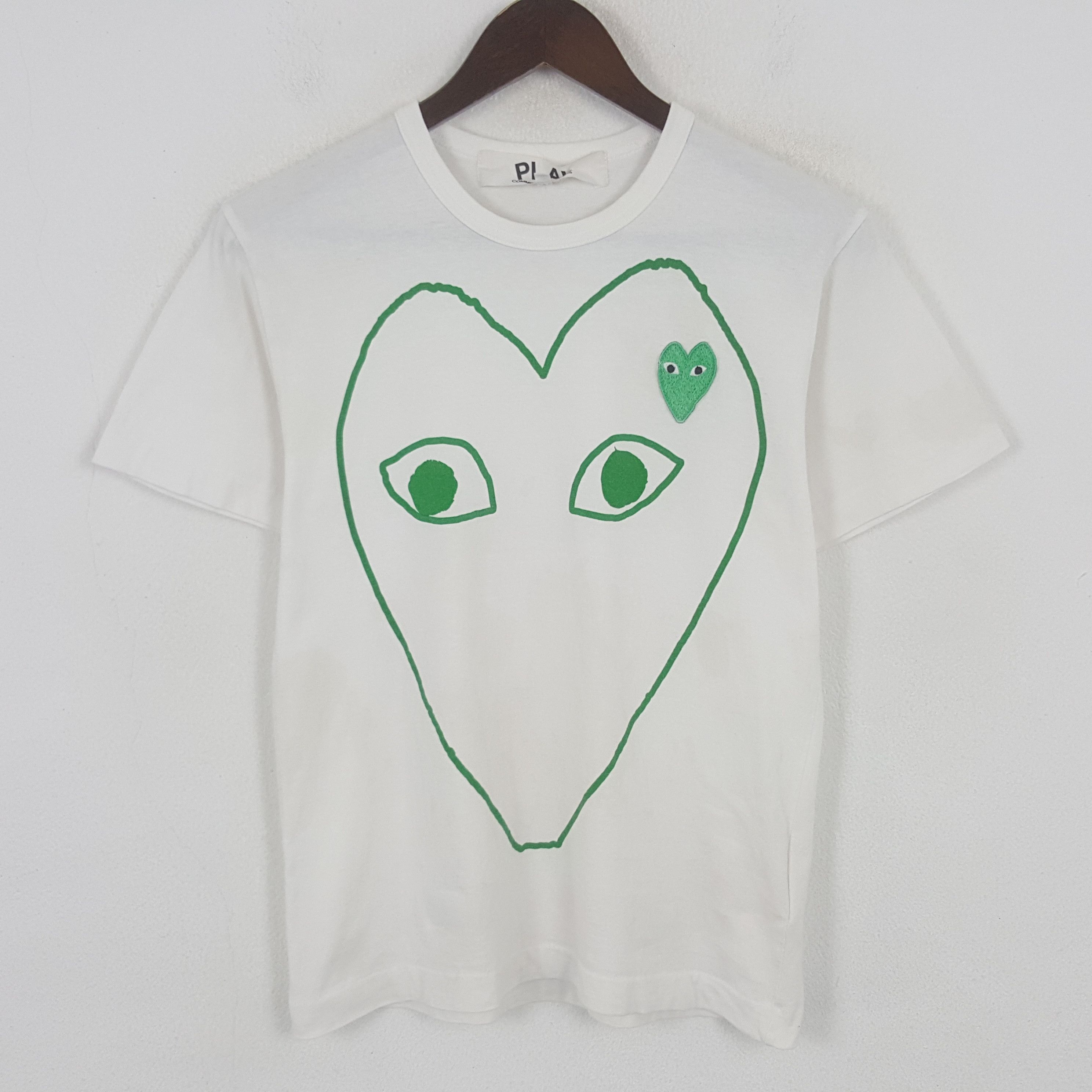 Comme des Garcons PLAY Vintage Comme des Garcons PLAY Big Logo Tshirt Size US S / EU 44-46 / 1 - 1 Thumbnail