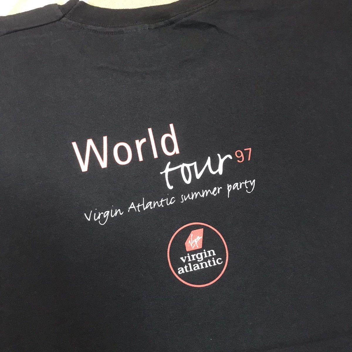 Vintage VINTAGE VIRGIN ATLANTIC WORLD TOUR 1997 RARE TEE Size US XL / EU 56 / 4 - 9 Thumbnail
