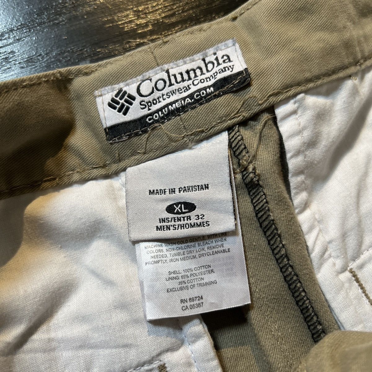 Vintage Vintage Baggy Columbia Khaki Cargo Pants Size US 34 / EU 50 - 4 Thumbnail