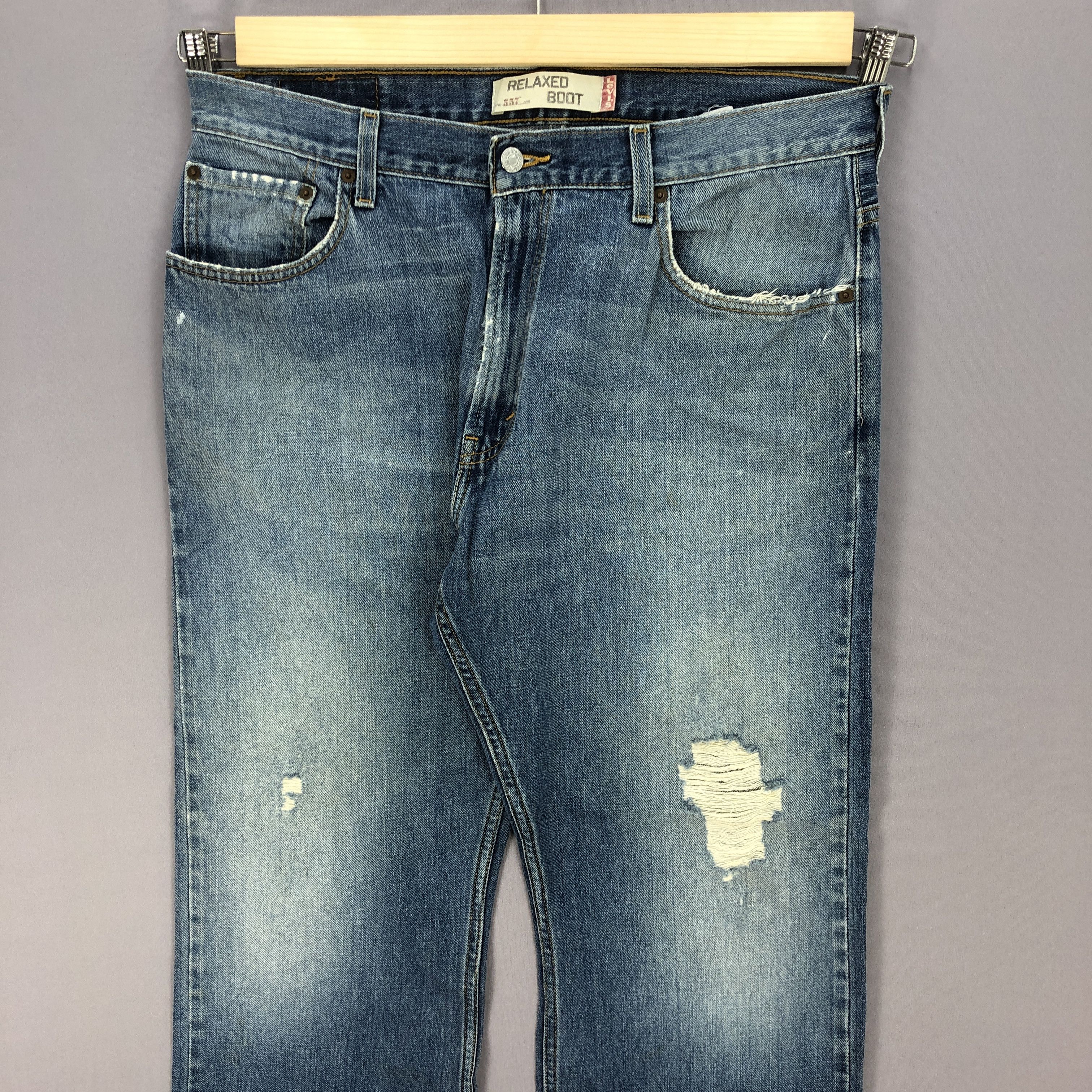 Levi's Vintage Levis 557 Bootcut Jeans Levi's Flare Wide Leg Denim Size US 34 / EU 50 - 3 Thumbnail