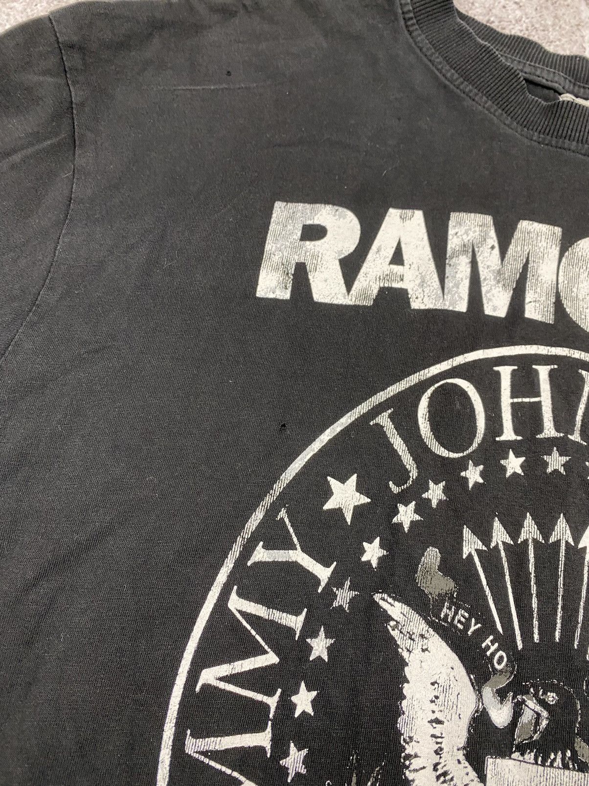 Band Tees Ramones Graphic Band T-Shirt Men’s 2XL Black Punk Rock Tee Size US M / EU 48-50 / 2 - 3 Thumbnail
