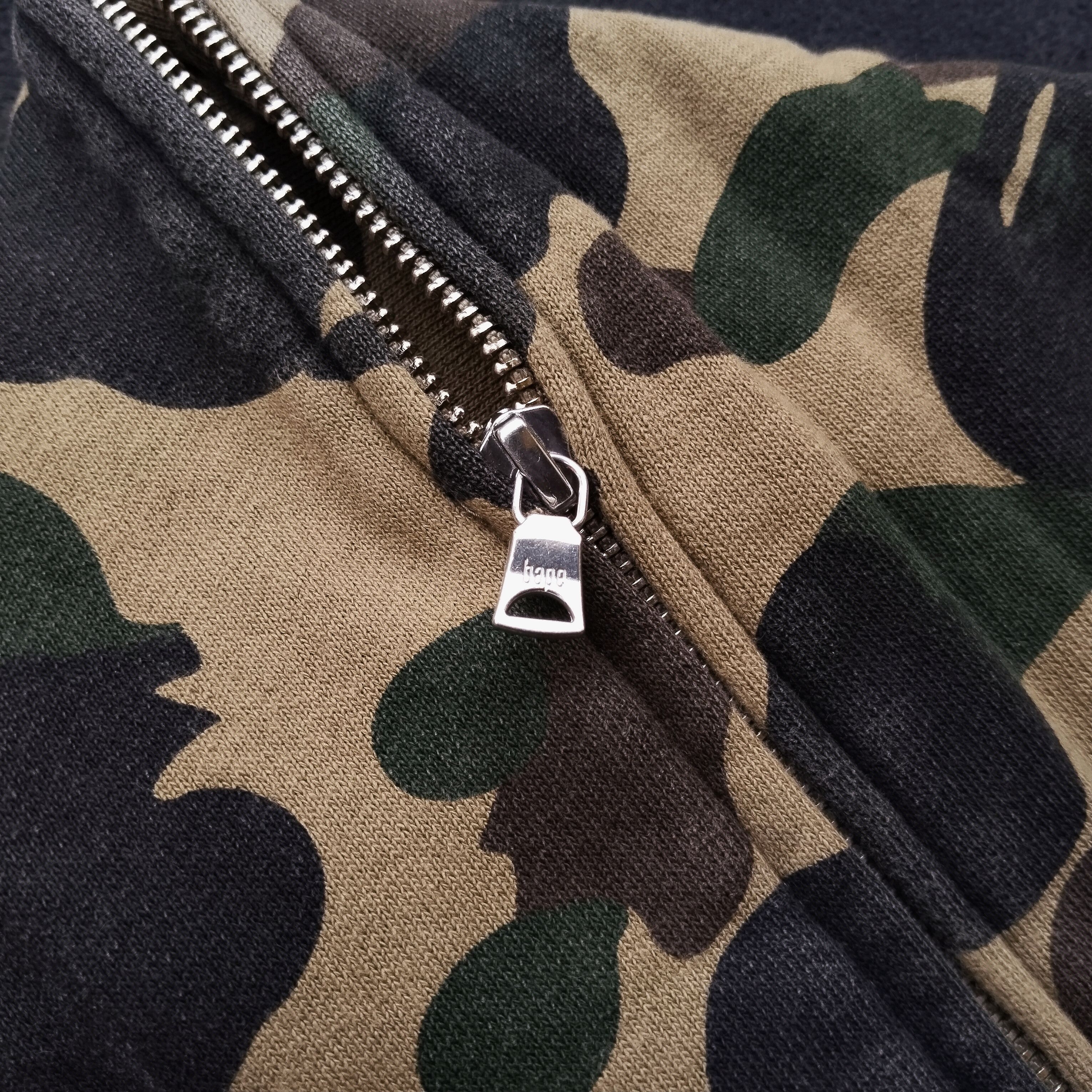 Bape 1st Camo Full Zip Hoodie Size US S / EU 44-46 / 1 - 8 Thumbnail