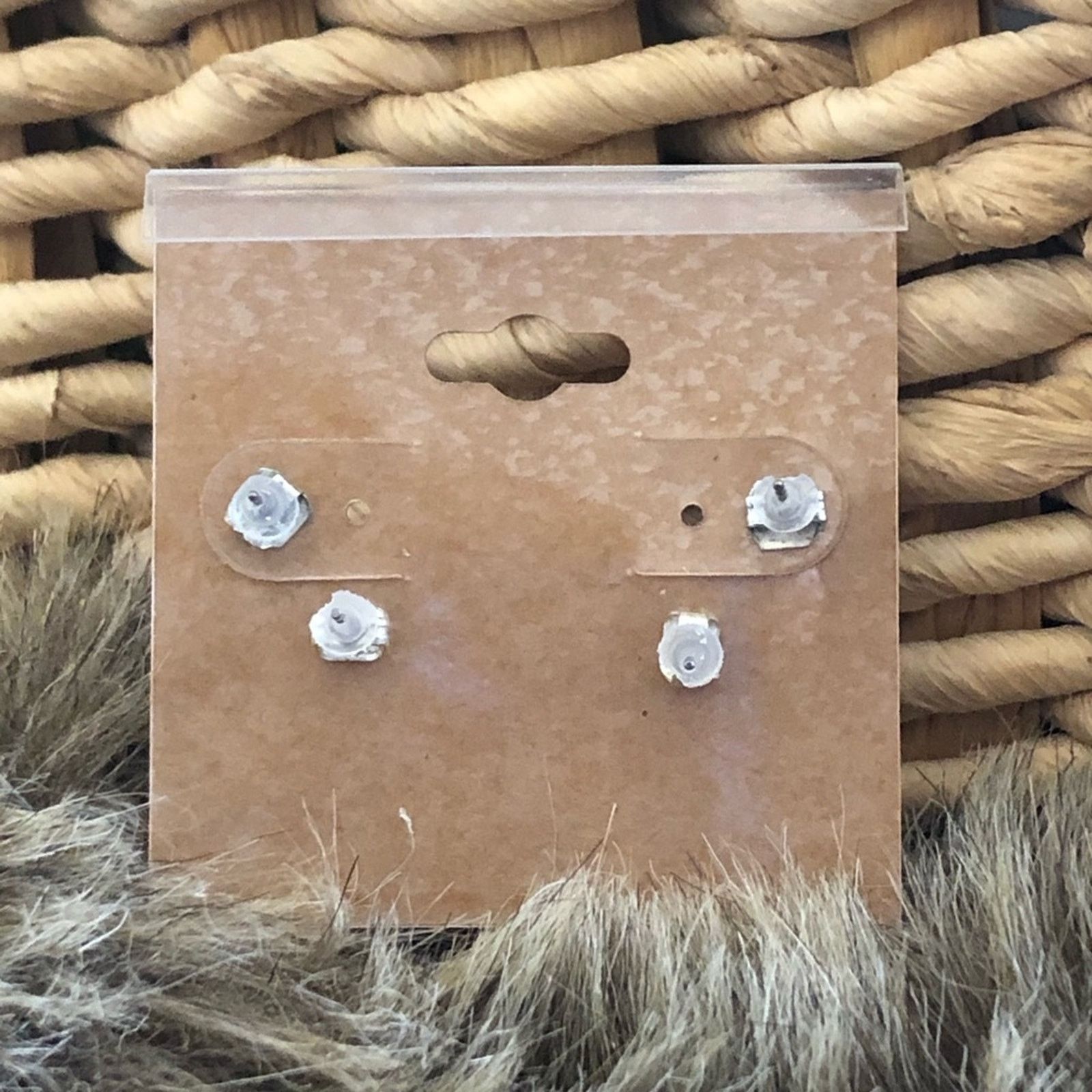 Vintage Vintage lot of two pairs stud post earrings Size ONE SIZE - 2 Thumbnail
