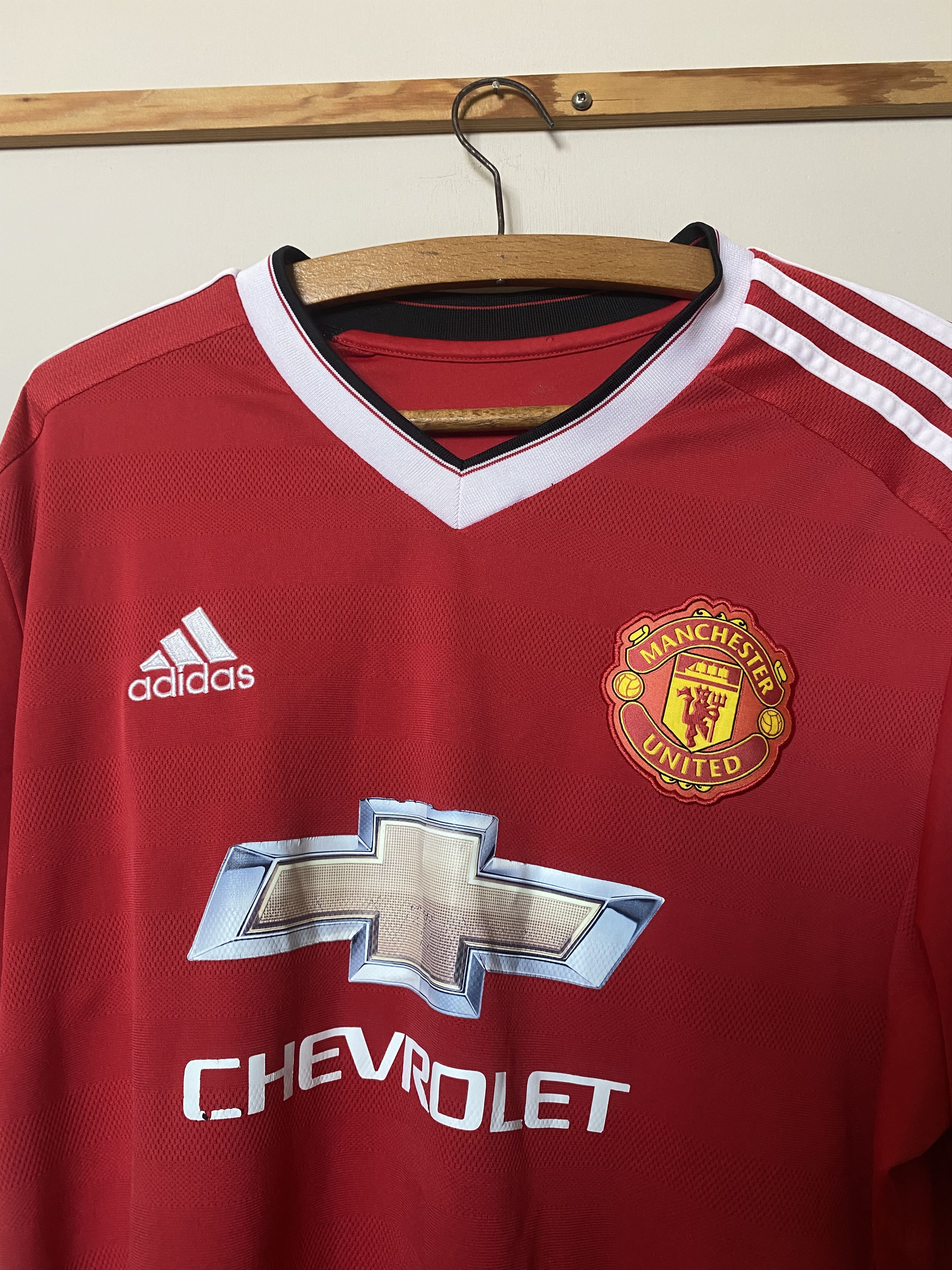 Adidas MANCHESTER UNITED F.C. 2015 - 2016 Adidas - XL/XXL - UNIQUE Size US XL / EU 56 / 4 - 3 Thumbnail