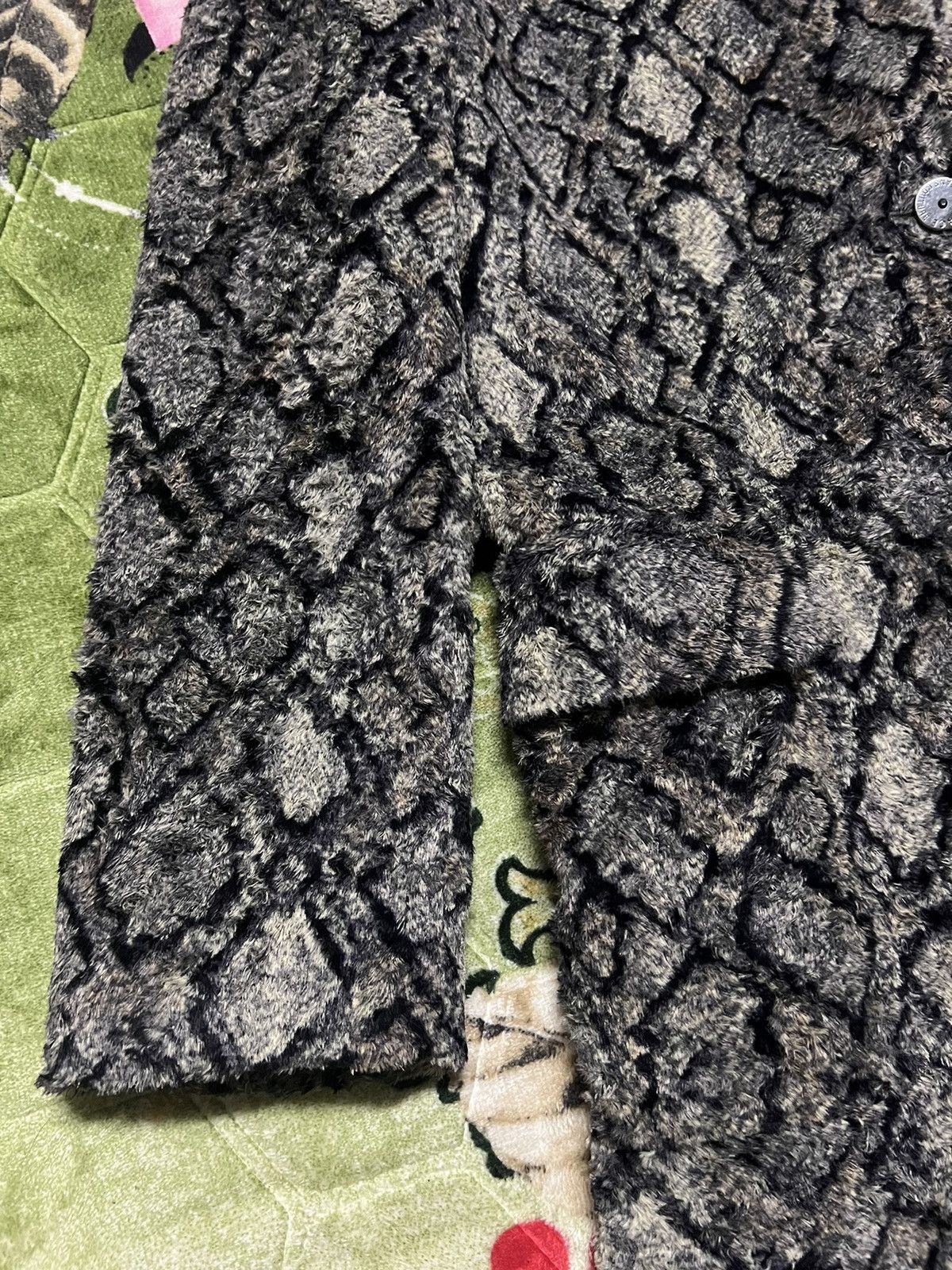 Versace Jeans Couture × Vintage Versace Jeans Couture Women’s Python Fur Coats Size S / US 4 / IT 40 - 4 Thumbnail