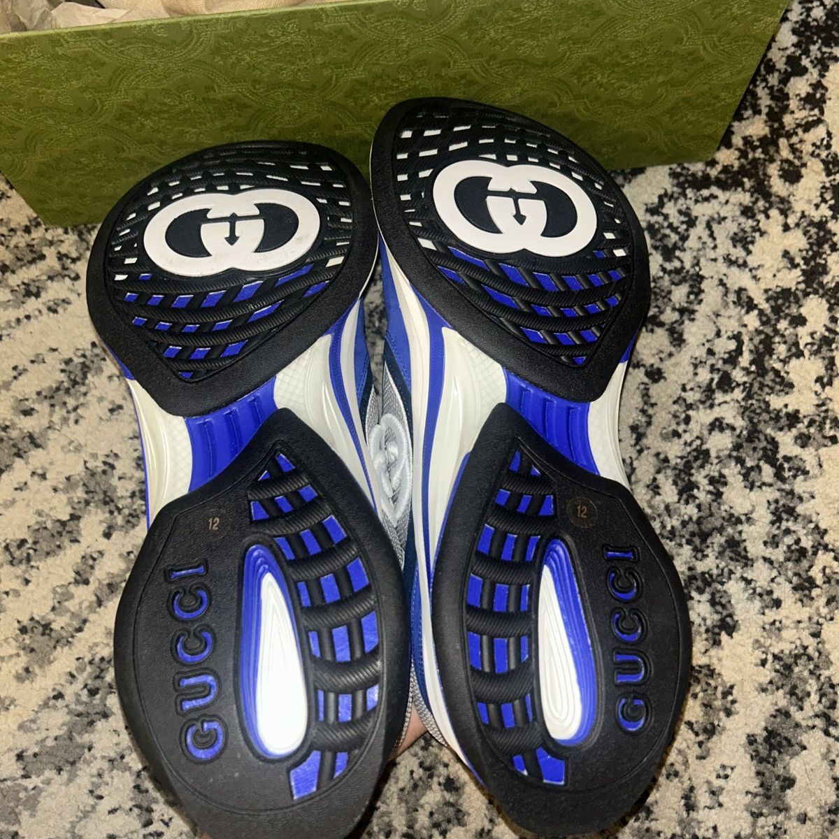 Gucci Gucci Run Sneaker Blue size 12 Size US 12 / EU 45 - 5 Thumbnail