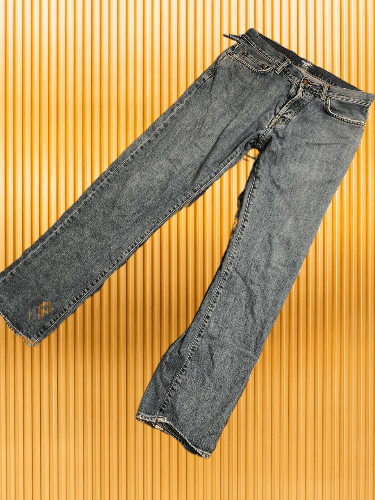 Carhartt × Vintage Vintage 1990's Carhartt Lightwash Denim Size US 32 / EU 48 - 1 Thumbnail