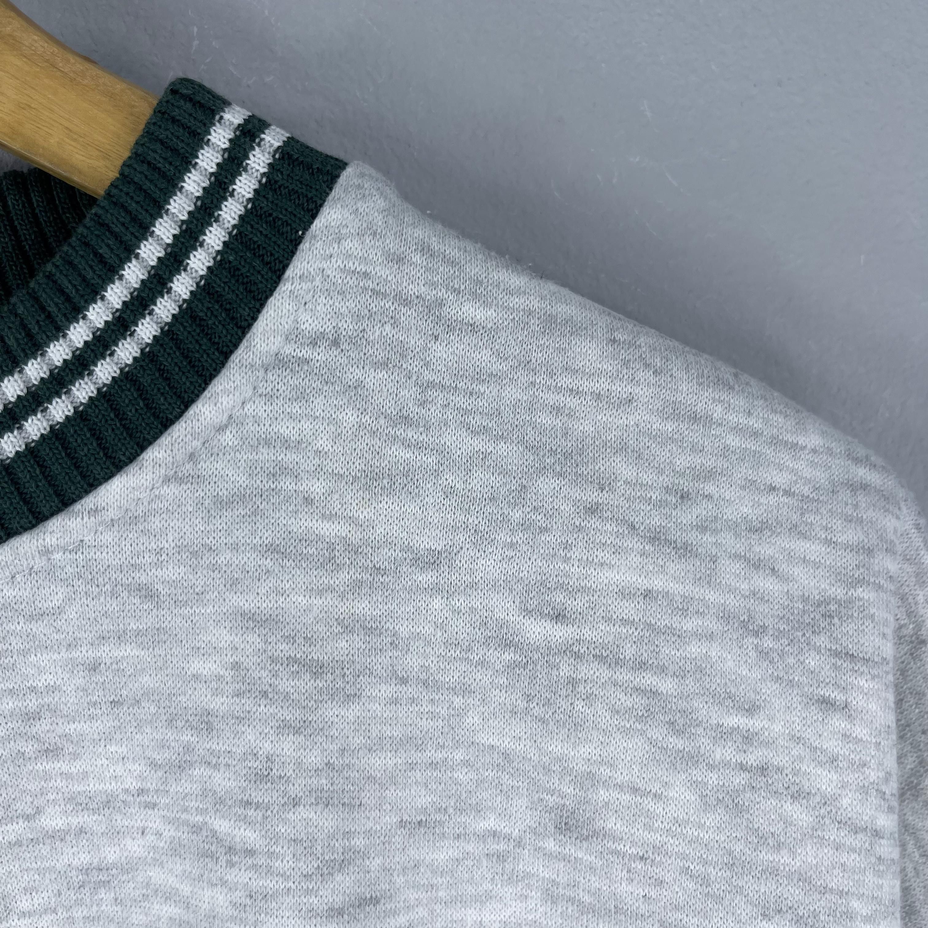 Vintage Vintage 90s CHICAGO HEIGHTS Country Club Sweatshirt Size US M / EU 48-50 / 2 - 8 Thumbnail
