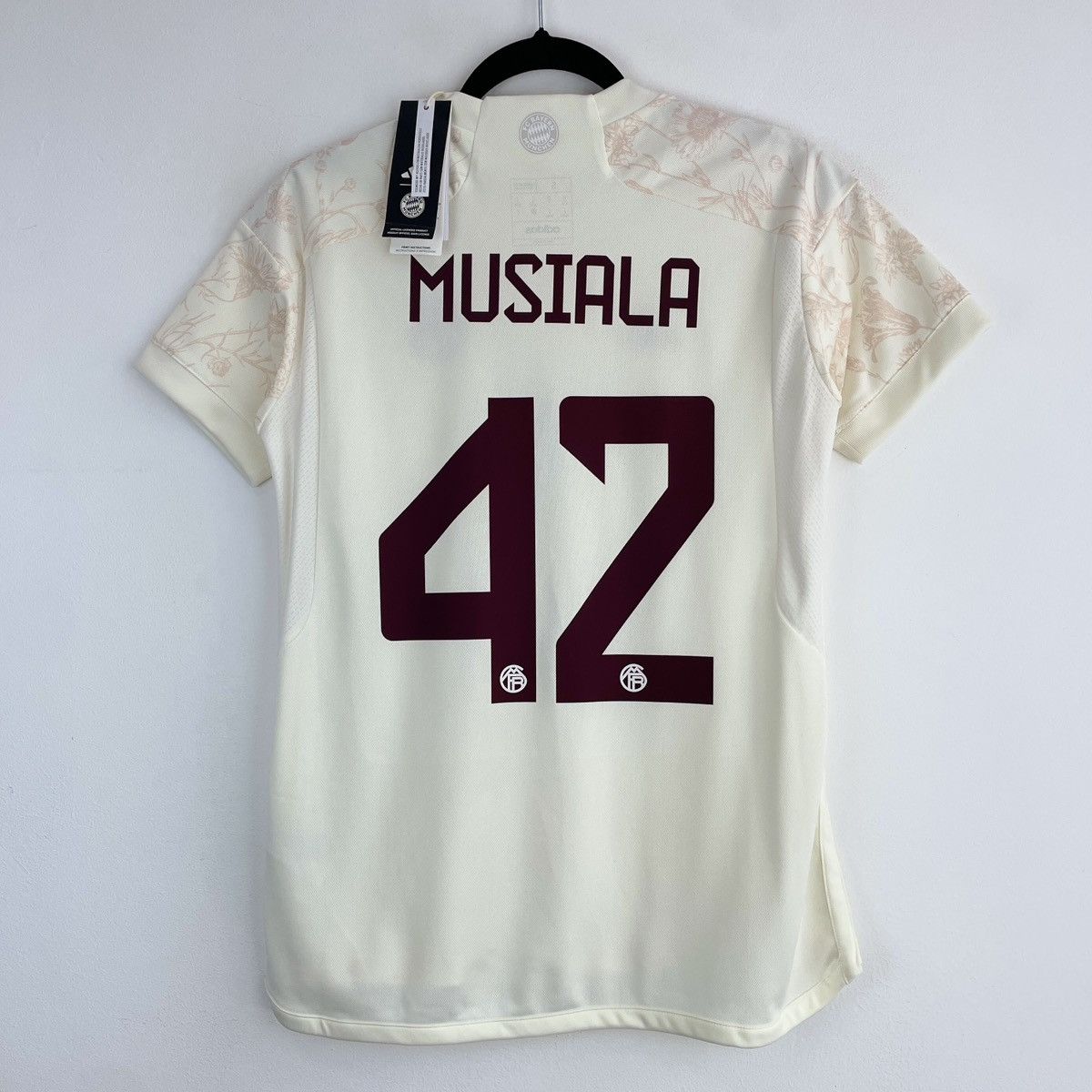 Adidas Bayern Munich Jamal Musiala Third Jersey Women’s 2022/2023 Size S / US 4 / IT 40 - 1 Thumbnail