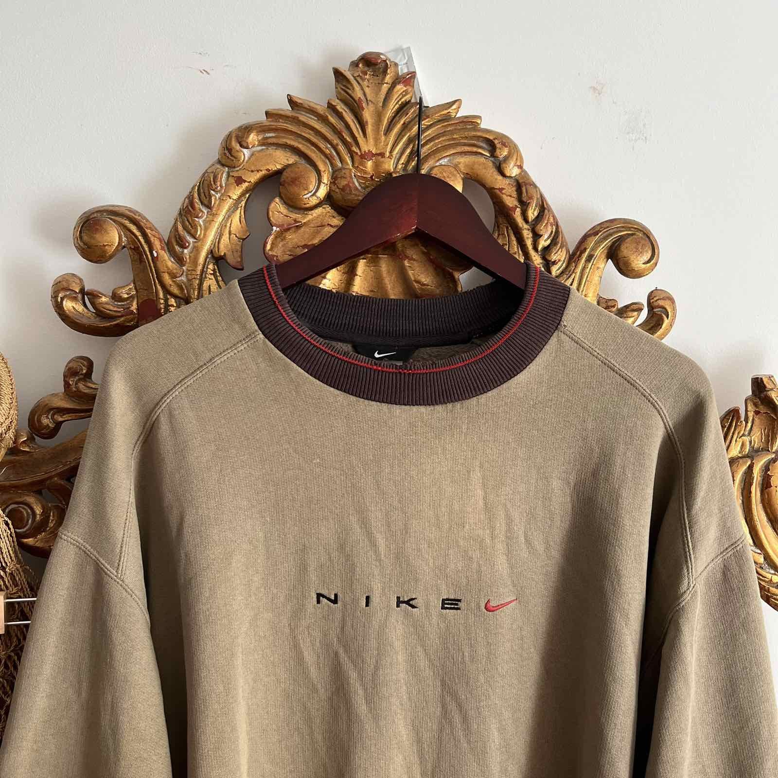 Nike Rare Nike Brown Crewneck Vintage 90s Size US XL / EU 56 / 4 - 3 Thumbnail