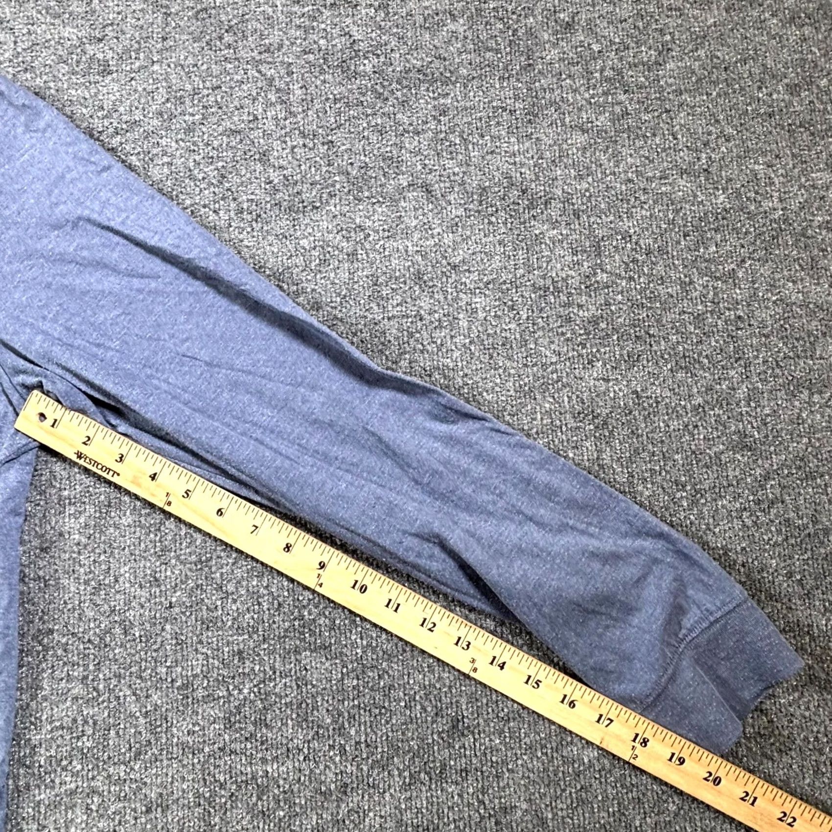Hurley Hurley Hoodie Mens XL Blue Cotton Pullover Graphic Print Long Sleeve Casual Pullover Hooded Sweatshirt for Gym & Outdoor use Size US XL / EU 56 / 4 - 6 Thumbnail