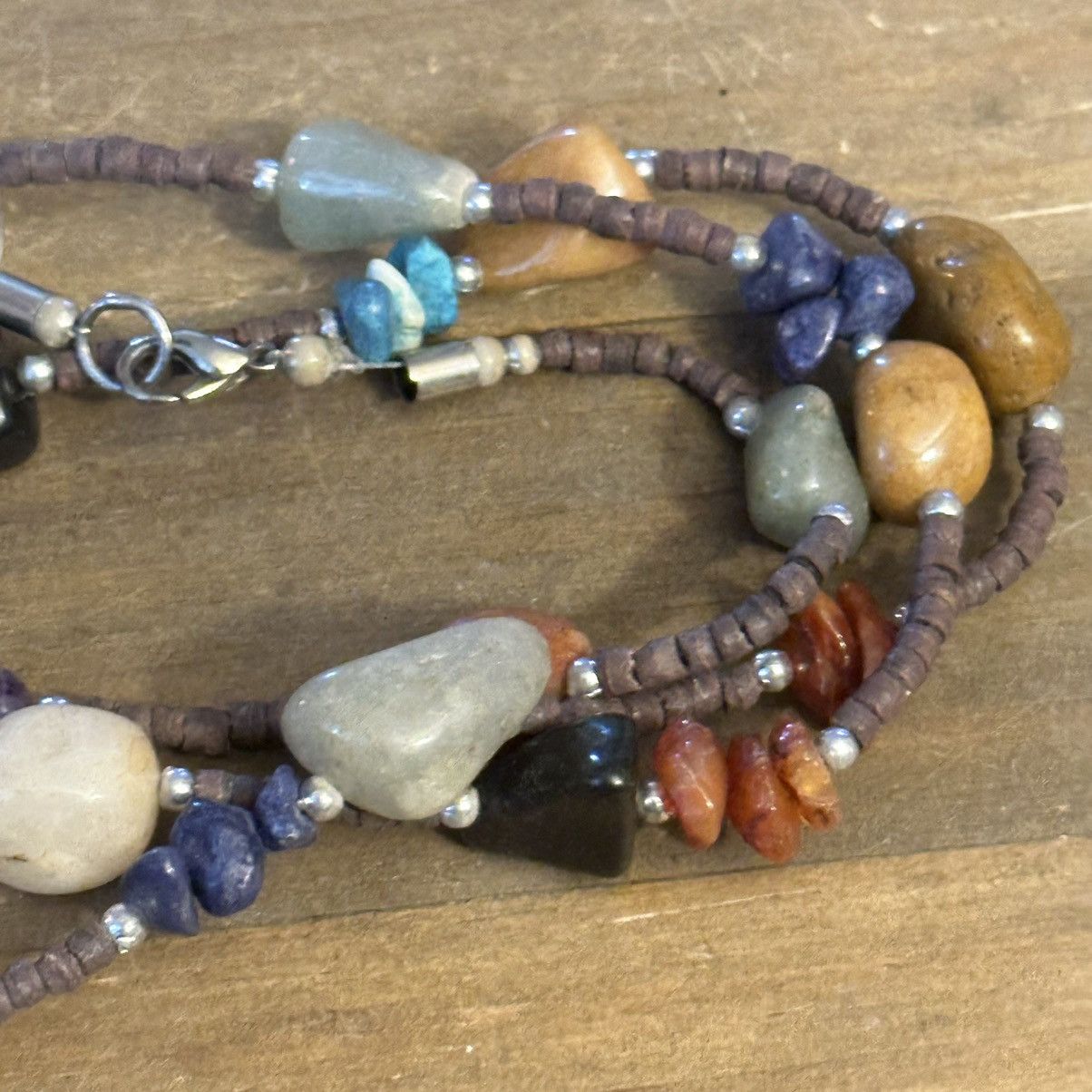 Vintage Vintage long polished rock and shell necklace Size ONE SIZE - 4 Thumbnail