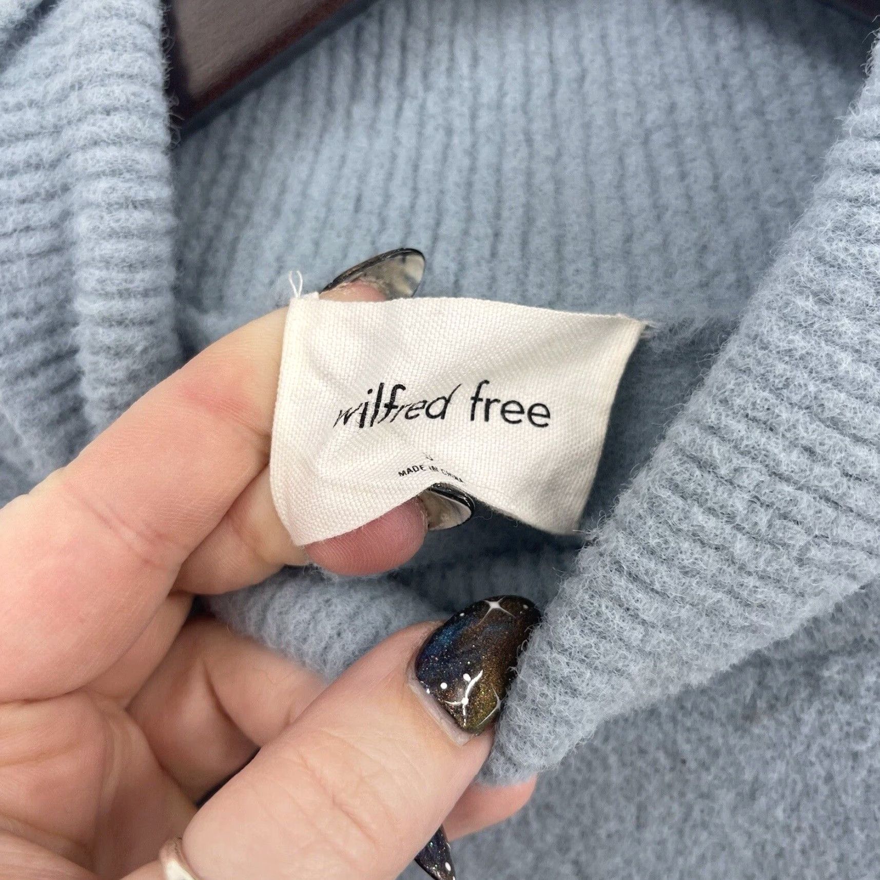 Aritzia VINTAGE Wilfred Free Turtleneck Sweater Womens Small Blue Knit Long Sleeve Casual Fall Winter 2020s Ladies Size S / US 4 / IT 40 - 6 Thumbnail