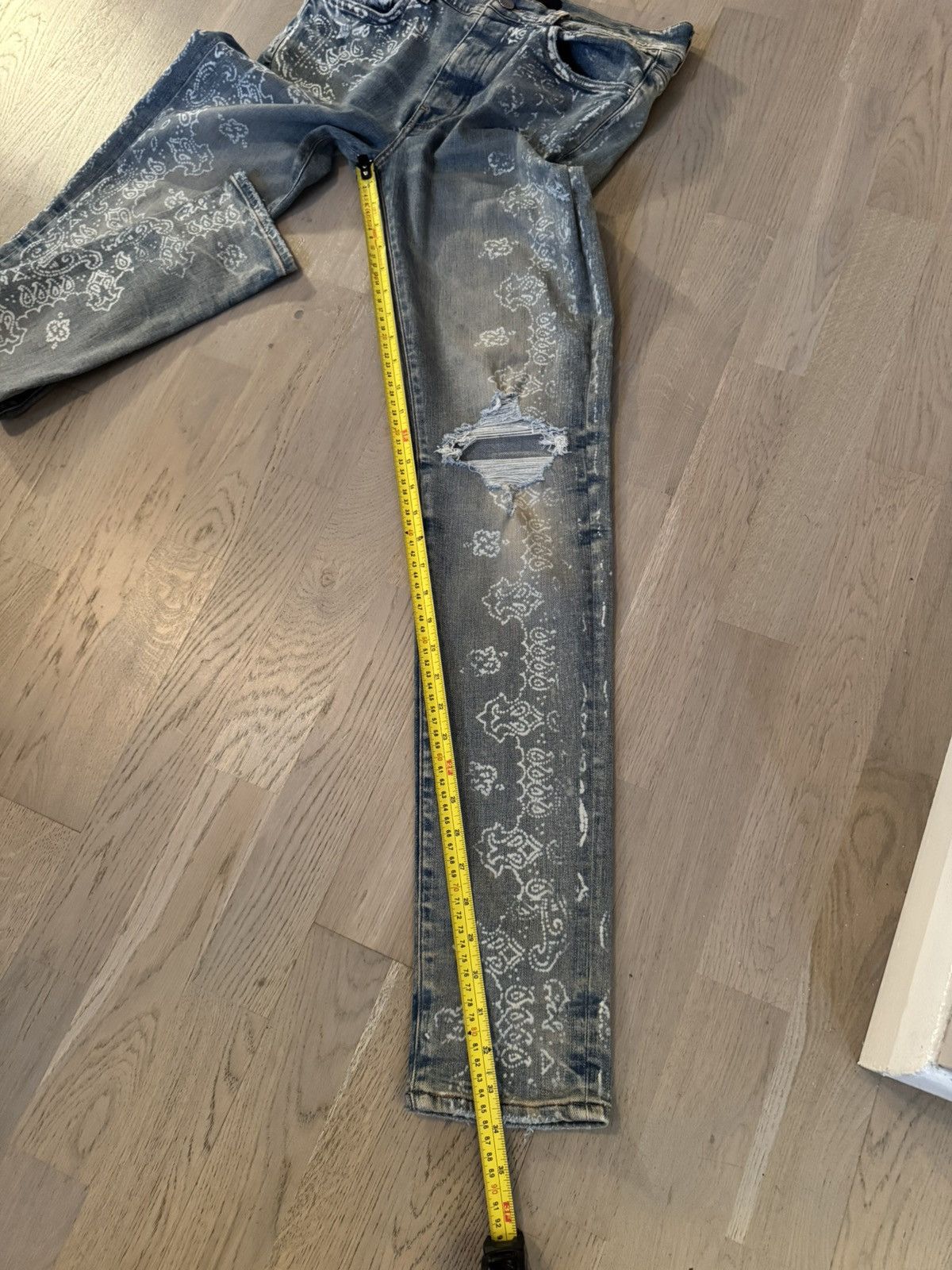 Amiri AMIRI jeans STUDY REAL TAPE MEASUREMENTS BY TAPE IN PHOTOS Size US 32 / EU 48 - 5 Thumbnail