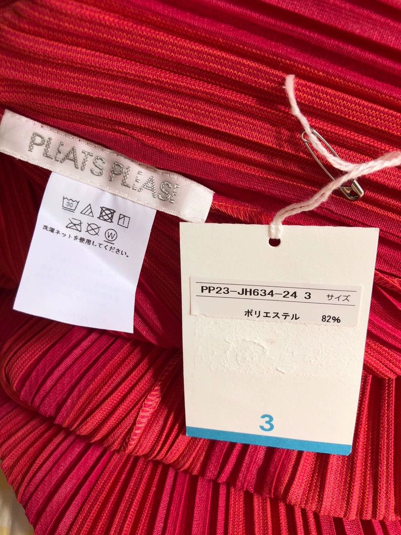 Issey Miyake Issey Miyake size:3 Red dress Size XS / US 0-2 / IT 36-38 - 8 Thumbnail
