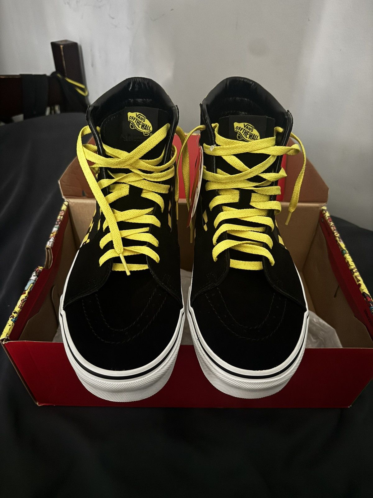 Vans Vans Sk8-Hi x Where’s Waldo “Odlaw” – Black/Yellow – Rare Size US 12 / EU 45 - 3 Thumbnail