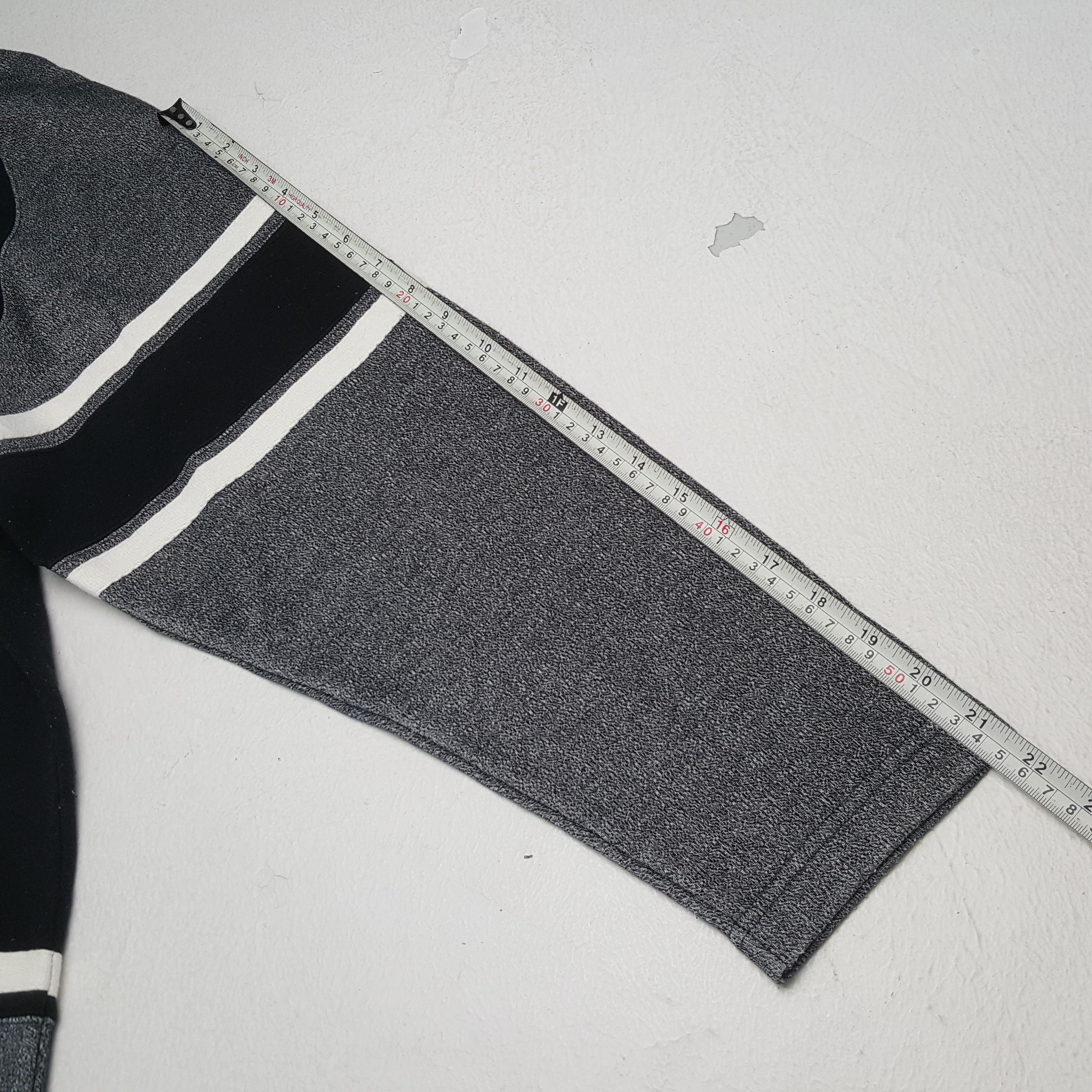 Converse × Vintage Vintage CONVERSE American Streetwear Style Sweatshirt Size US M / EU 48-50 / 2 - 5 Thumbnail