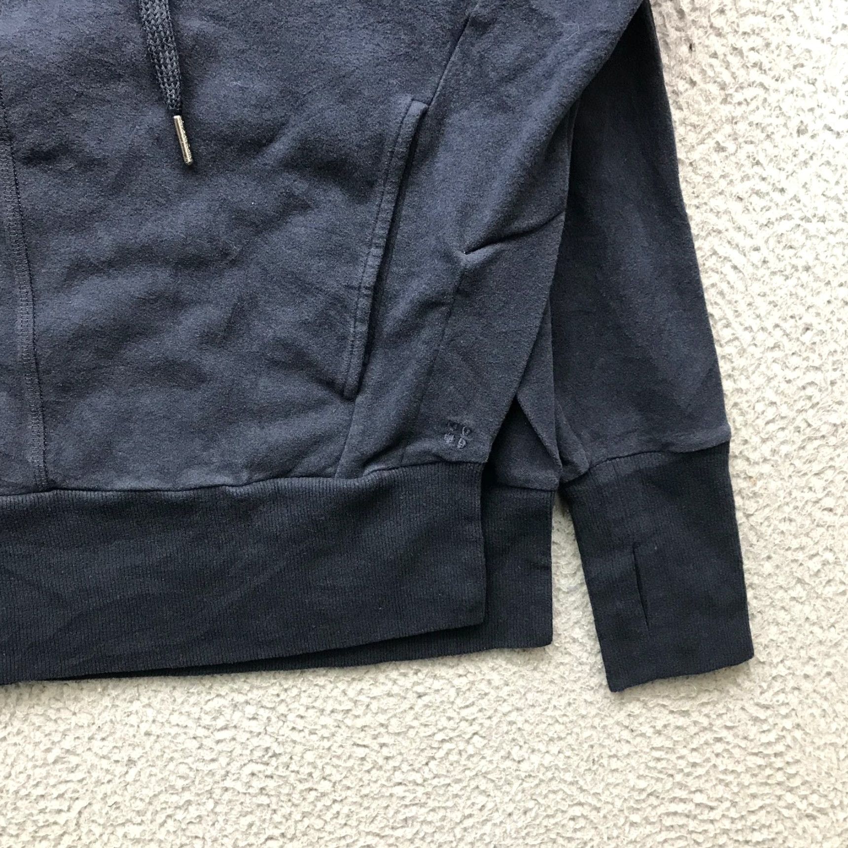 Sweaty Betty Sweaty Betty Velour Sweatshirt Hoodie Womens 2P Petite Long Sleeve Navy Logo Pullover Size XS / US 0-2 / IT 36-38 - 4 Thumbnail