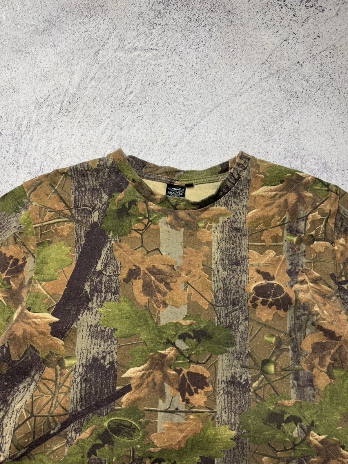 Realtree Crazy Vintage Y2K Realtree Camo T-shirt Carhartt Style Size US XL / EU 56 / 4 - 7 Thumbnail