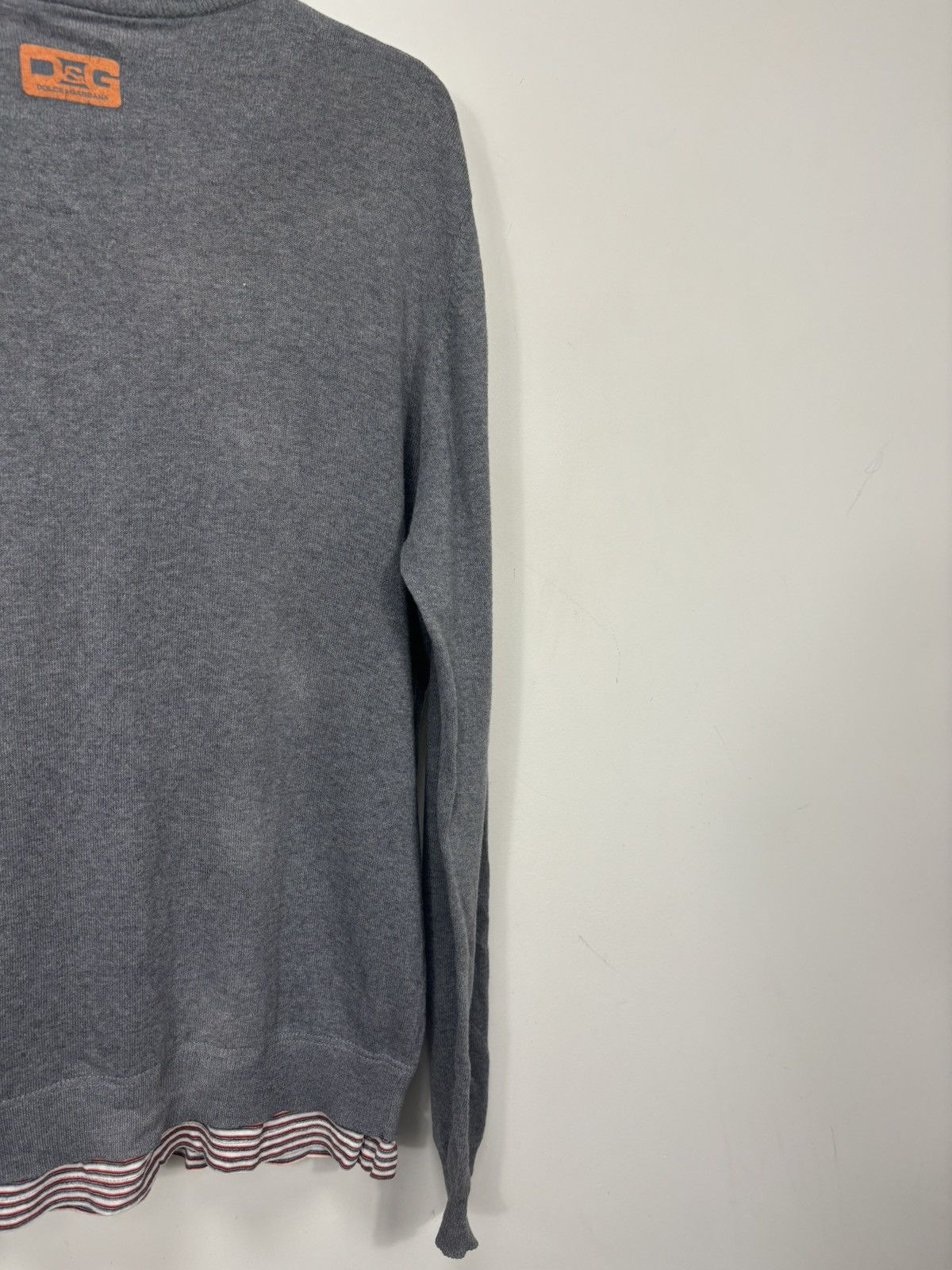 Dolce & Gabbana Vintage Dolce & Gabbana Men’s Preppy Gray V-Neck Sweater Size US XL / EU 56 / 4 - 11 Thumbnail