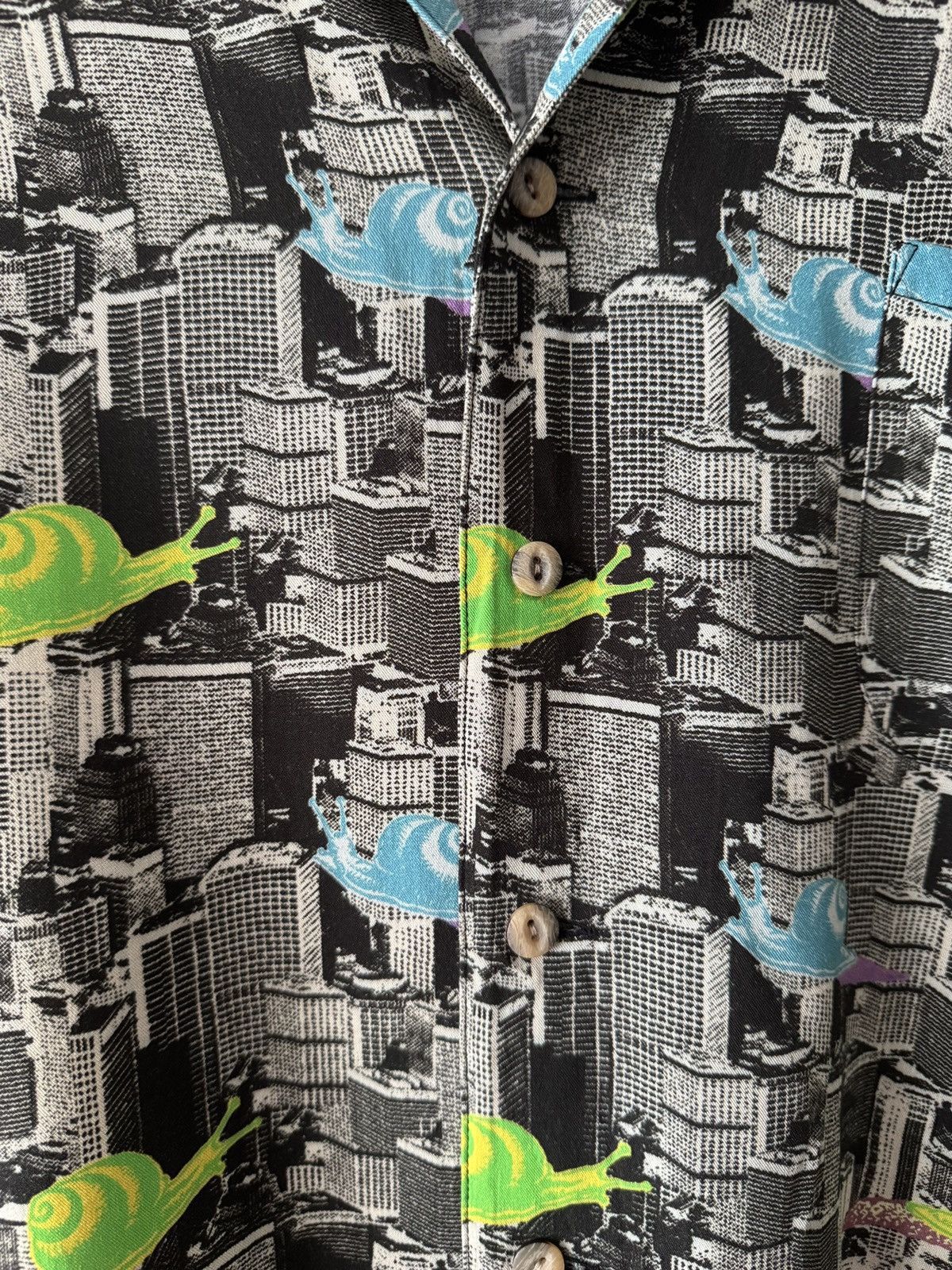 Brain Dead 🔥🔥 Brain Dead Snail Print Hawaiian Shirt Size US L / EU 52-54 / 3 - 6 Thumbnail