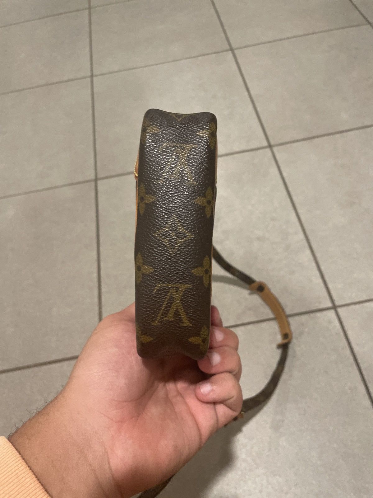 Louis Vuitton Lv side bag Size ONE SIZE - 5 Thumbnail