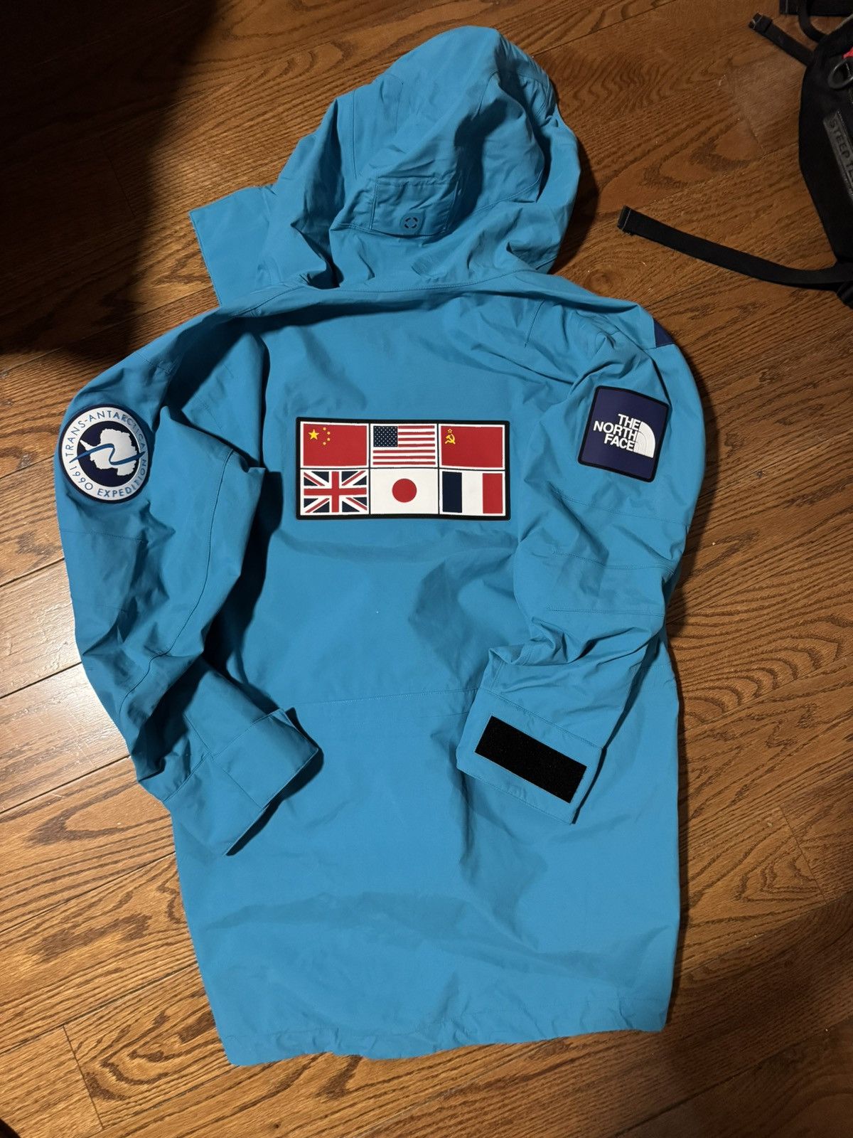 The North Face The North Face Trans Antarctica Gore-Tex Jacket Blue Size S Size US S / EU 44-46 / 1 - 2 Thumbnail