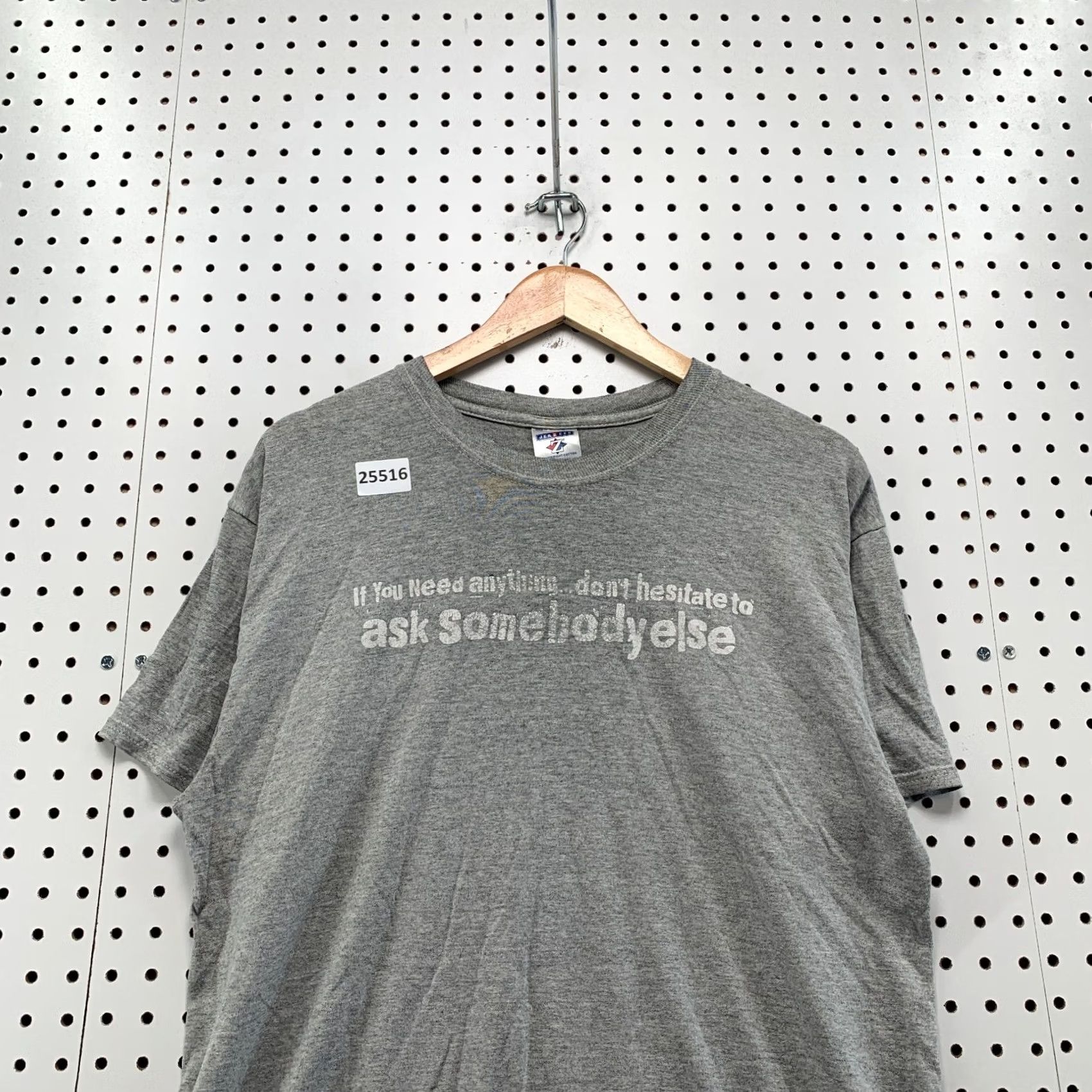 Jerzees Vintage Funny Quote Shirt Gray White ASK SOMBODY ELSE Mens Large 21.5x27.5 Size US L / EU 52-54 / 3 - 2 Thumbnail