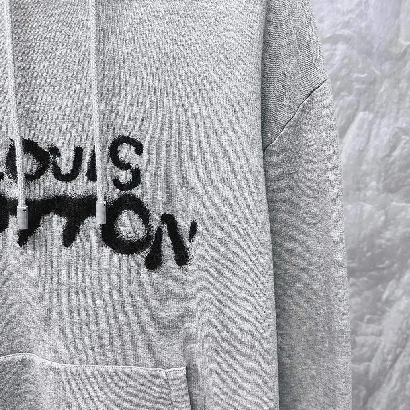 Louis Vuitton gray neon hoodie with Louis Vuitton logo. Size US L / EU 52-54 / 3 - 3 Thumbnail