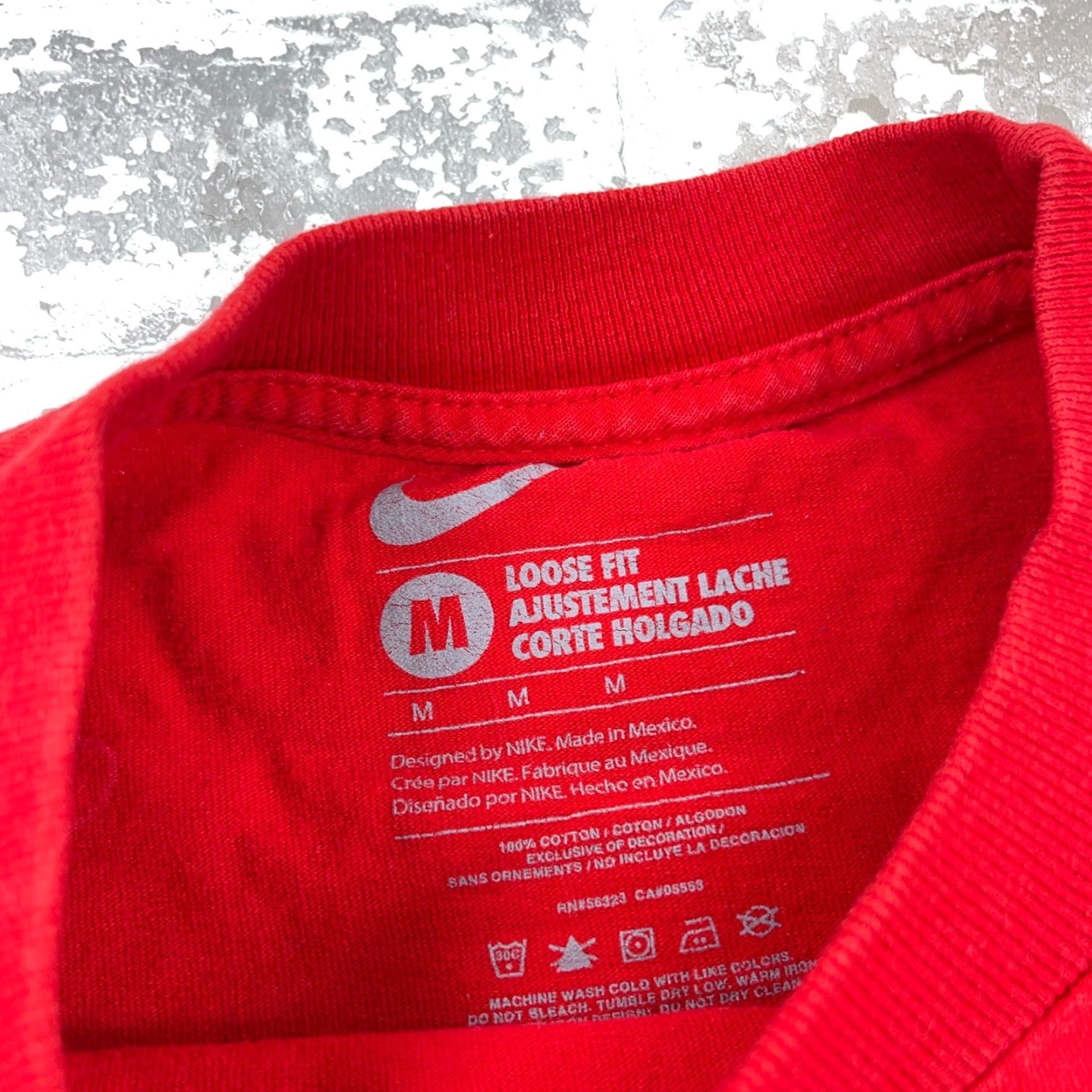 Nike Nike Shirt Men Medium Red Gray Tee Center Swoosh Respect Spell Out Loose Fit 90s Sport Graphic Print Vintage No N/A Size US M / EU 48-50 / 2 - 3 Thumbnail