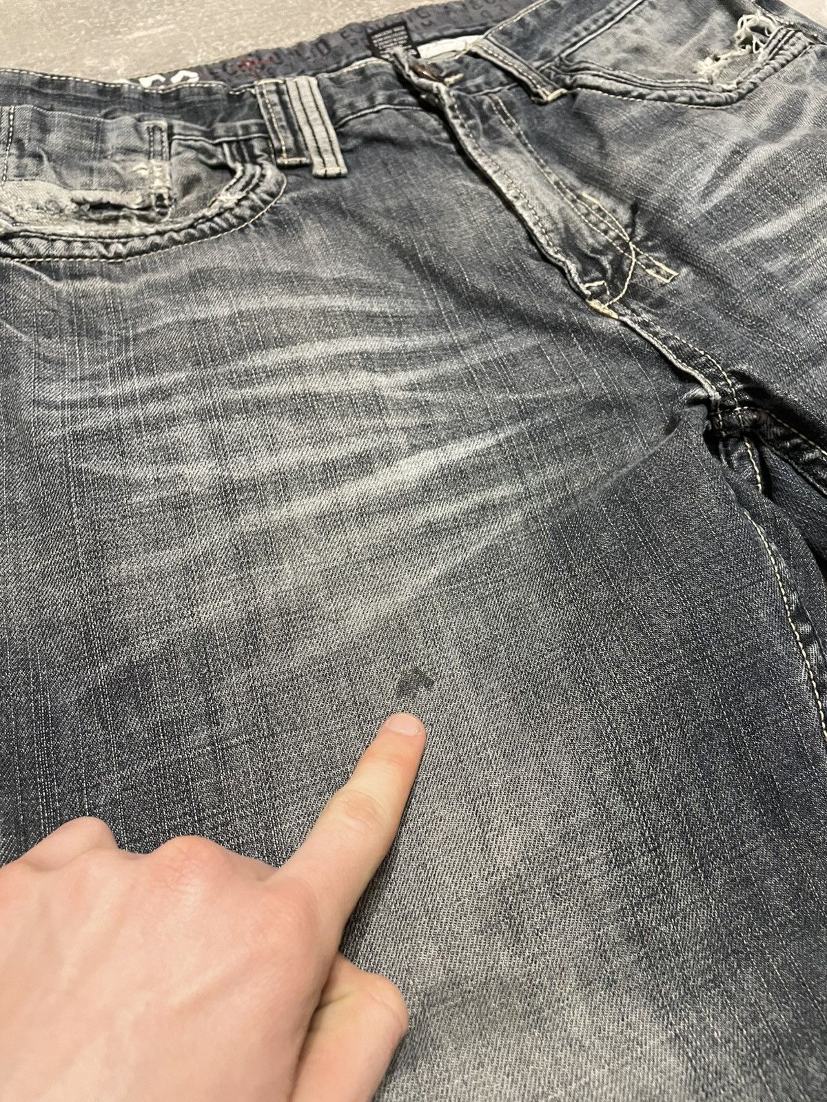Ecko Unltd. Vintage Ecko Unlimited Buggy Distressed Rap Denim Jeans Size US 34 / EU 50 - 21 Thumbnail