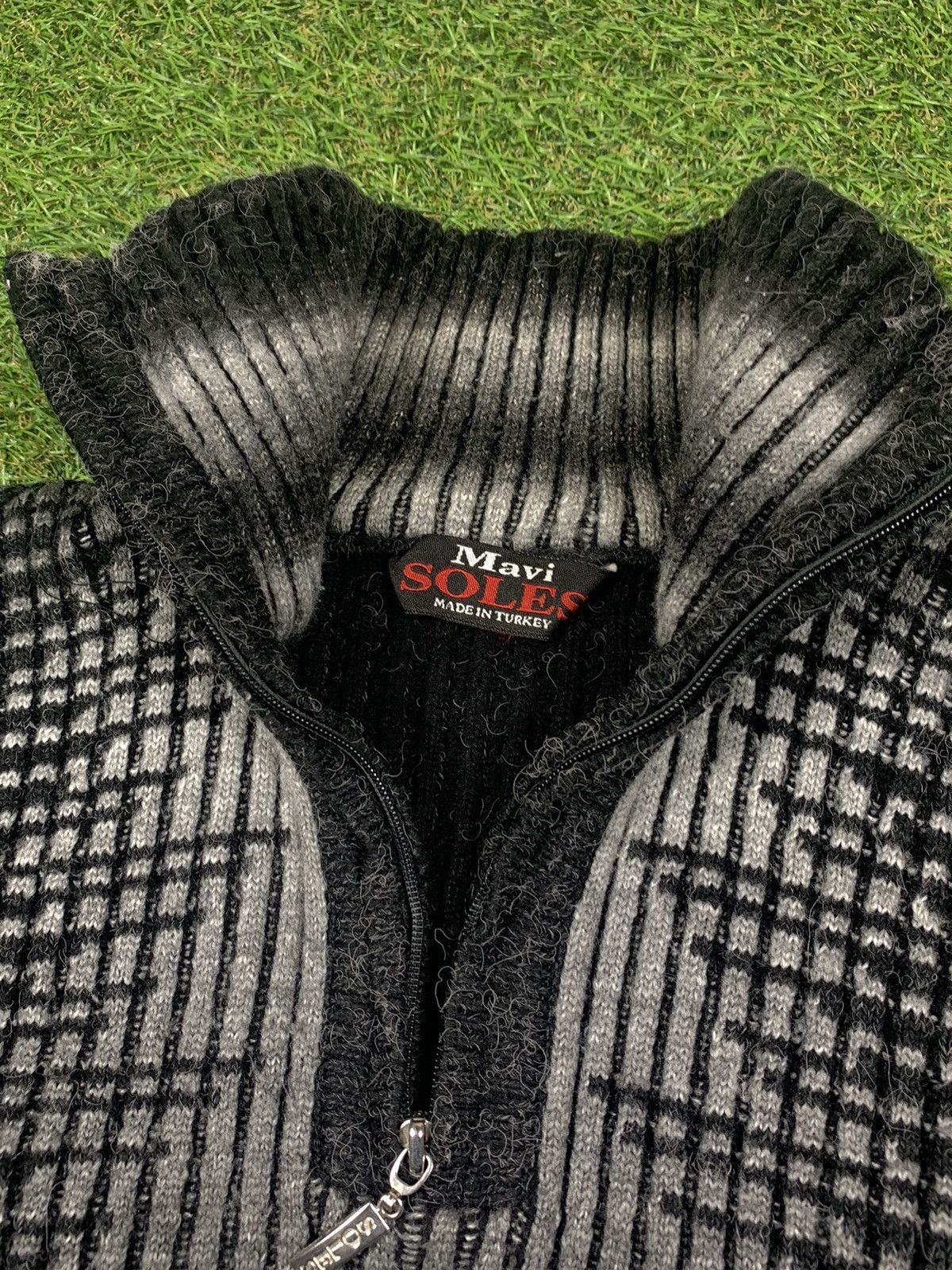 Japanese Brand Vintage 90s Avant Garde 1/4 zip sweater opium style Size US XL / EU 56 / 4 - 3 Thumbnail