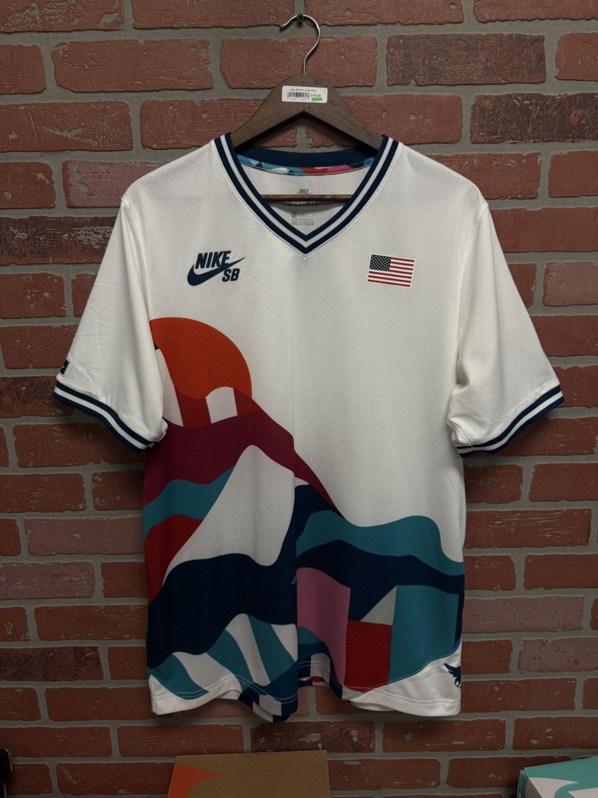 Nike RARE Nike SB x Para Jersey Size Large Clean 🧼 Size US L / EU 52-54 / 3 - 1 Thumbnail