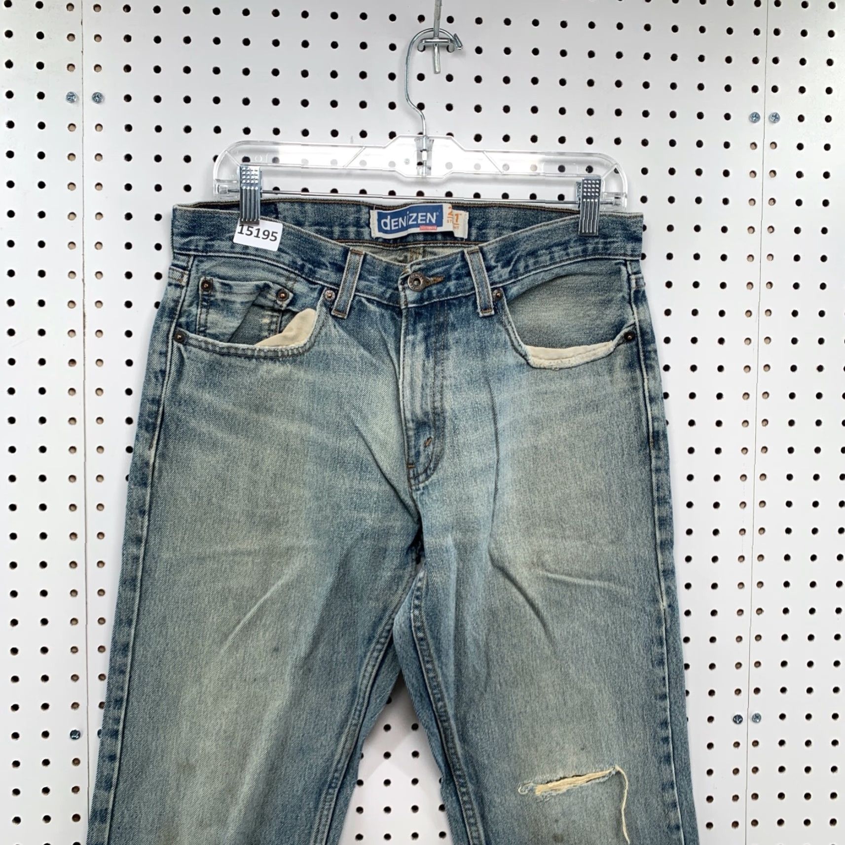 Levi's Levi's Jeans Main Selling Point: 281 Straight Fit Mens - Size 32x31 - Medium Wash Distressed - Denim Shirt? Size US 32 / EU 48 - 4 Thumbnail