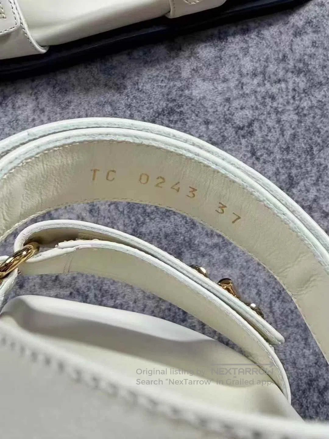 Louis Vuitton Louis Vuitton White Gold Logo Velcro Sandals. Size US 6 / IT 36 - 7 Thumbnail