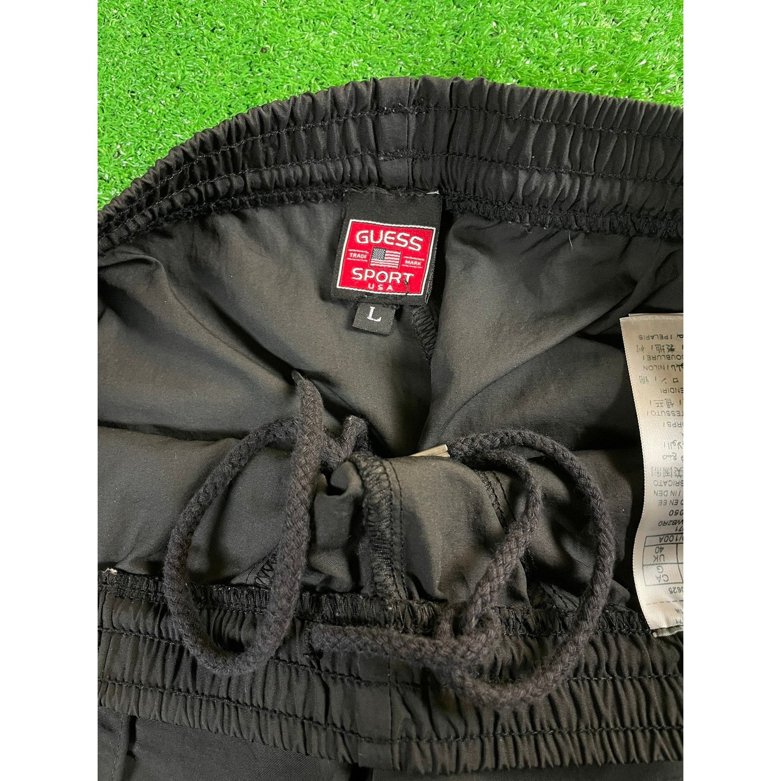Guess × Round Two × Vintage Round Two x Guess Vintage Style 3M Large 32 Black Joggers Size US 32 / EU 48 - 5 Thumbnail